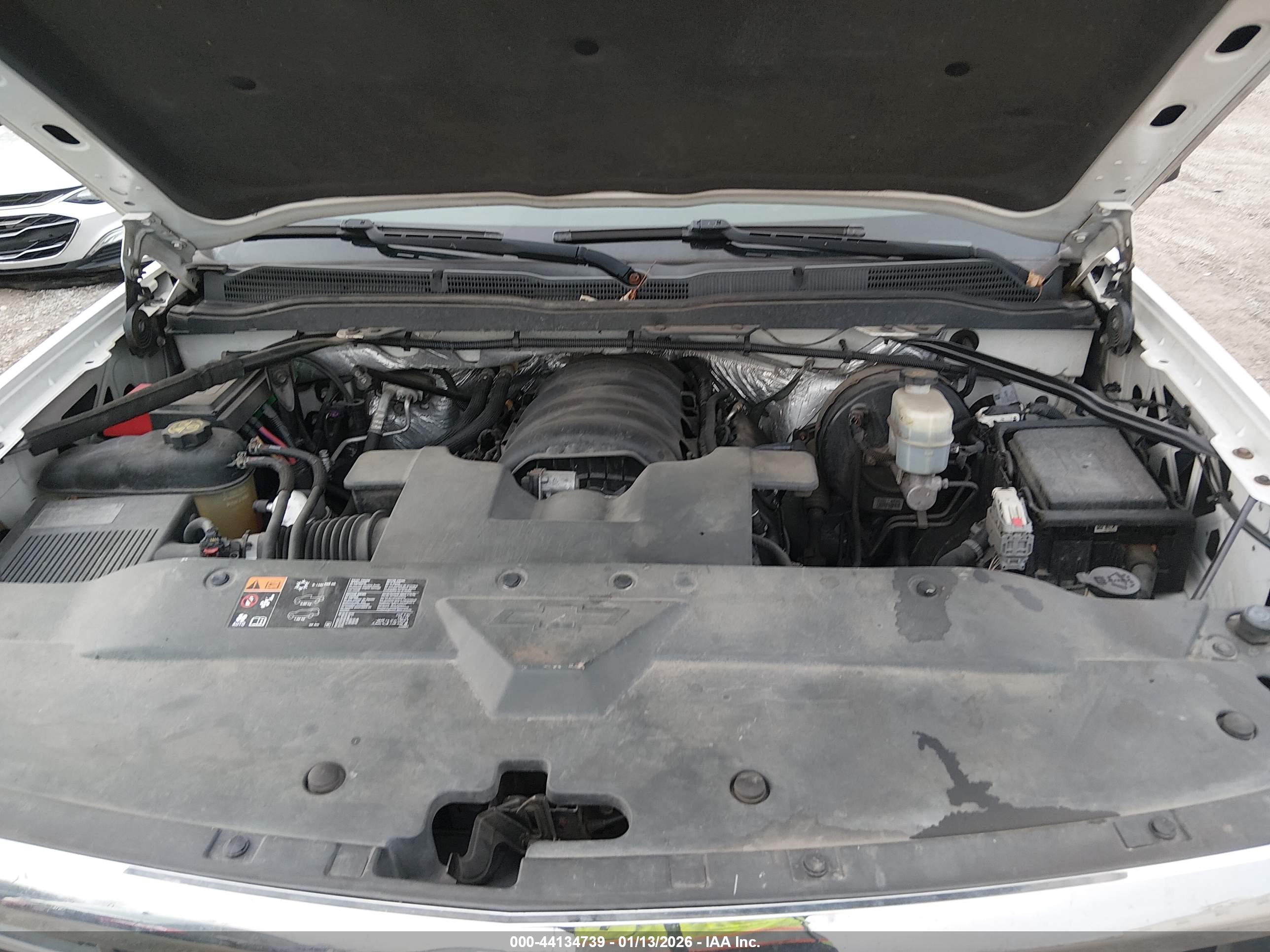 CHEVROLET SILVERADO image 10