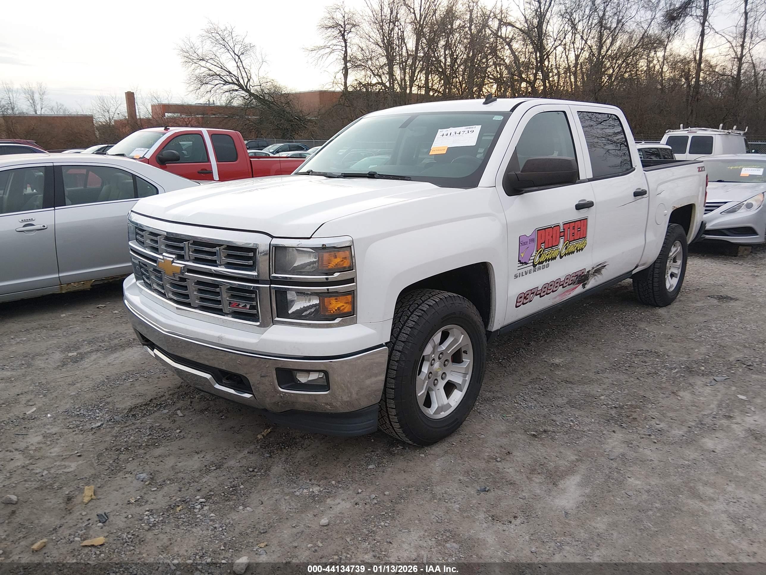 CHEVROLET SILVERADO image 2