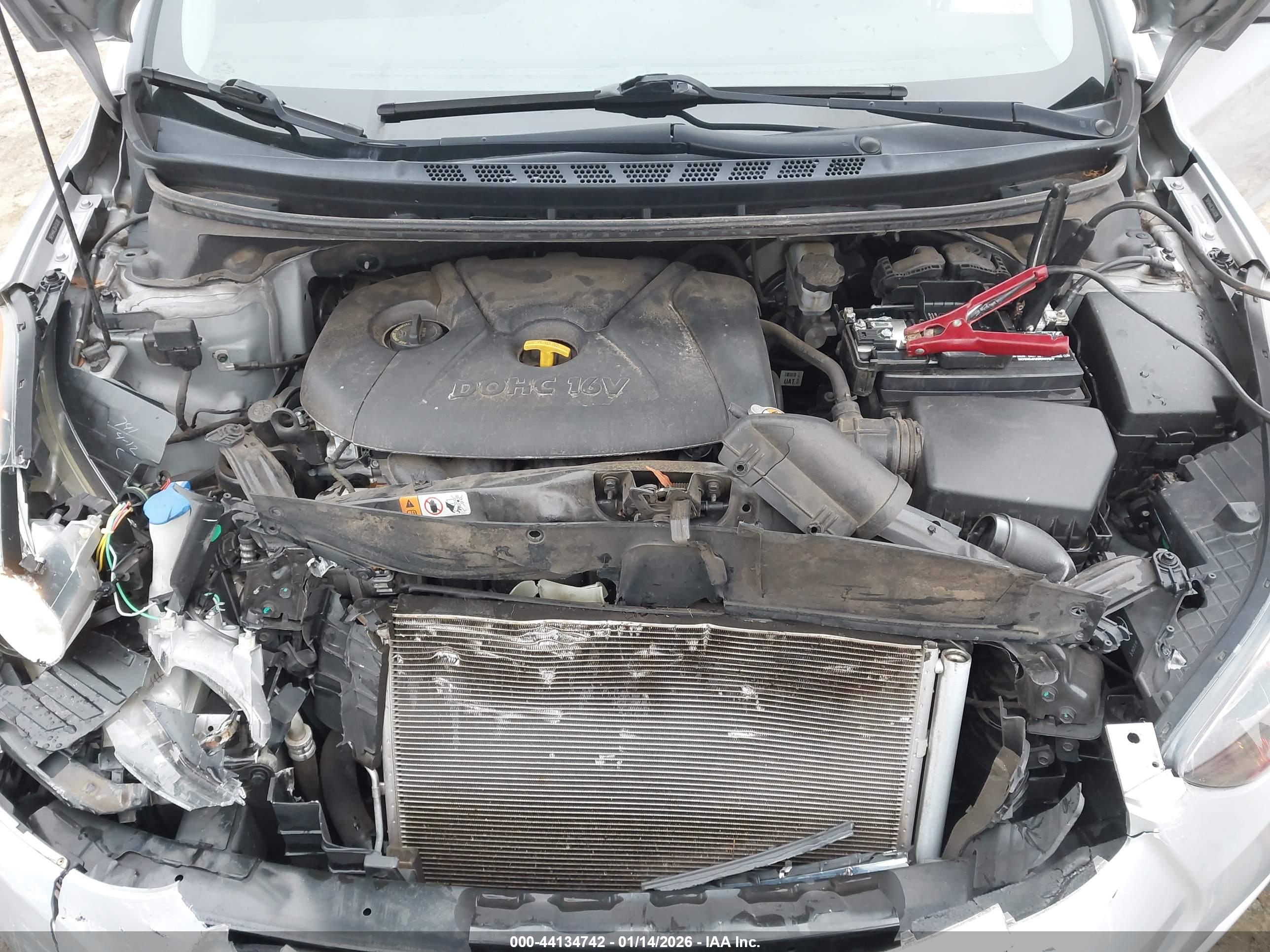 HYUNDAI ELANTRA image 10
