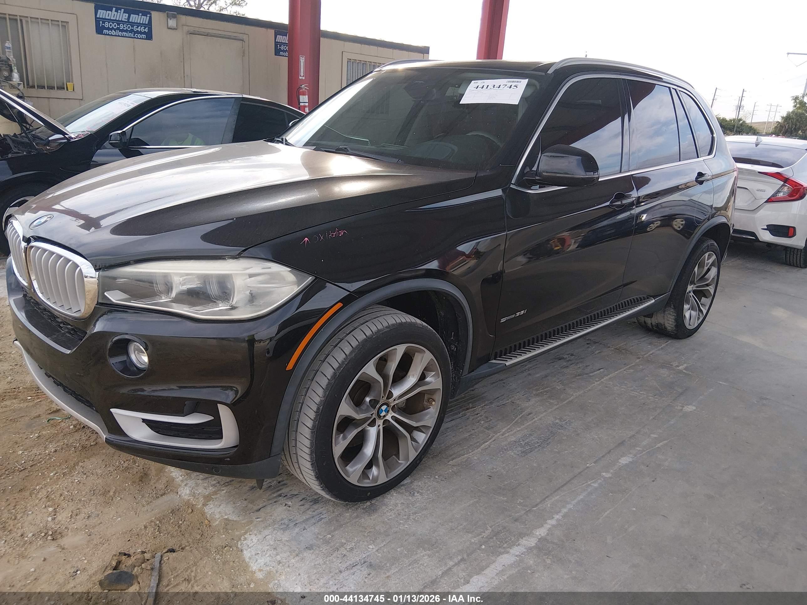 BMW X5 image 2