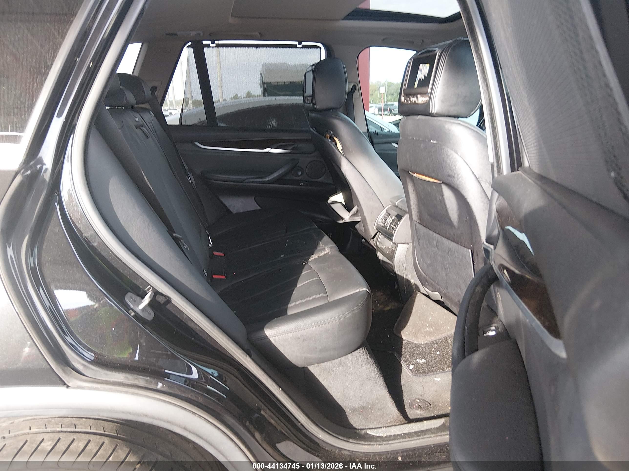 BMW X5 image 8