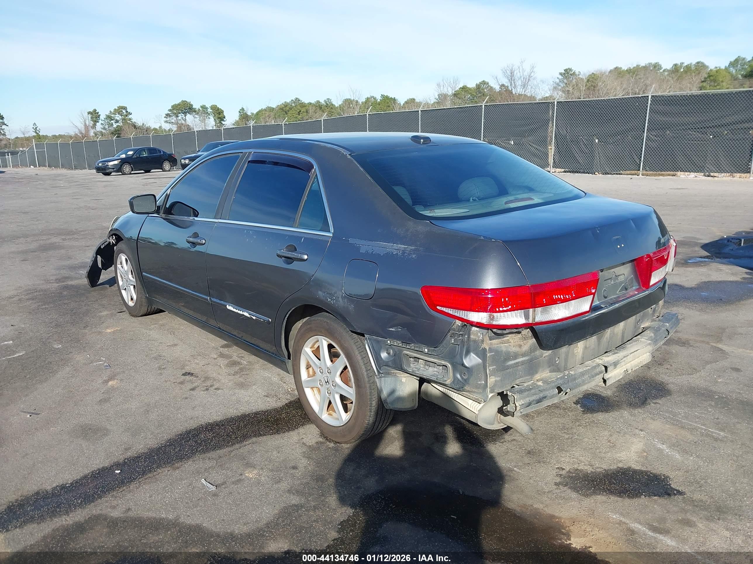 HONDA ACCORD image 3