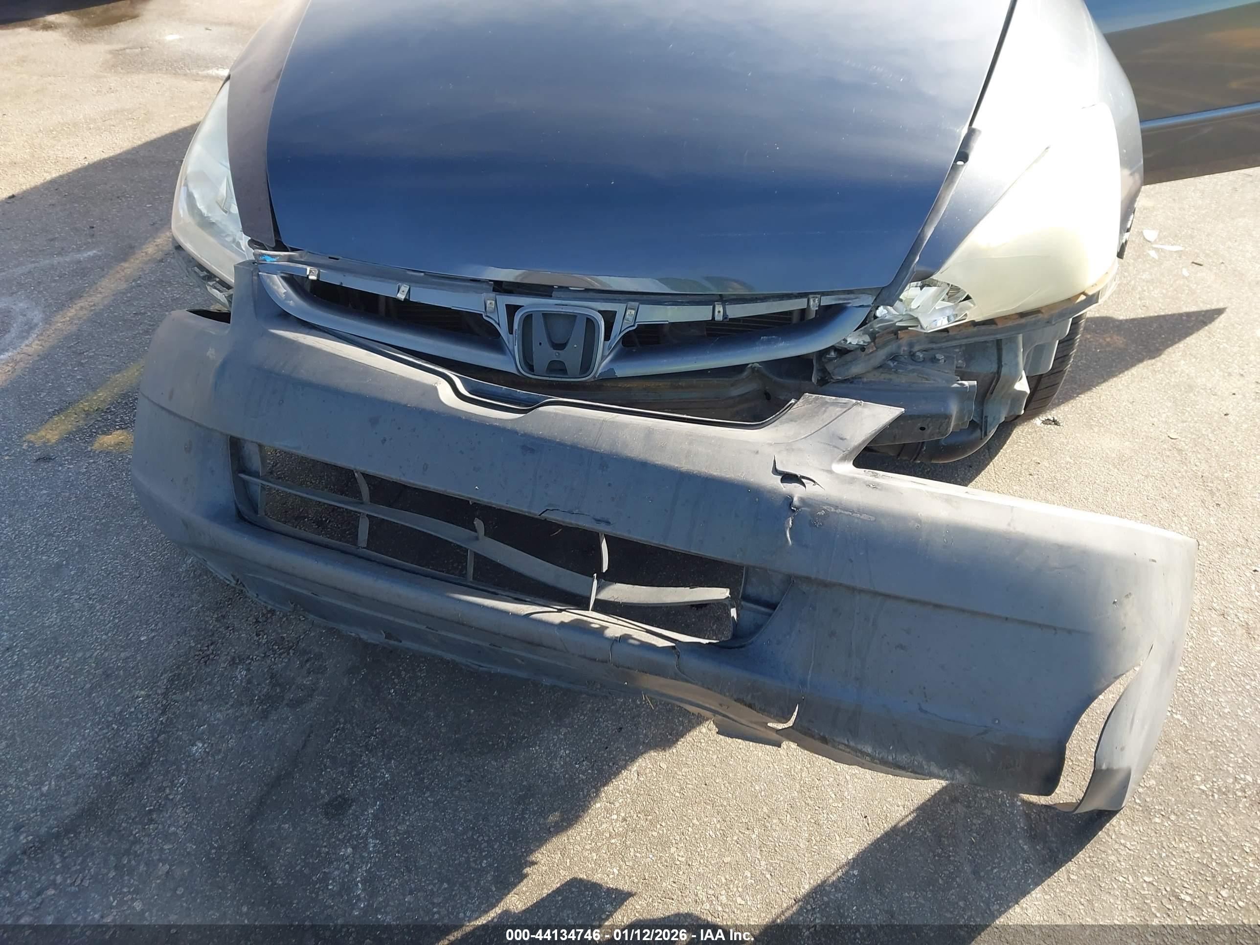 HONDA ACCORD image 6