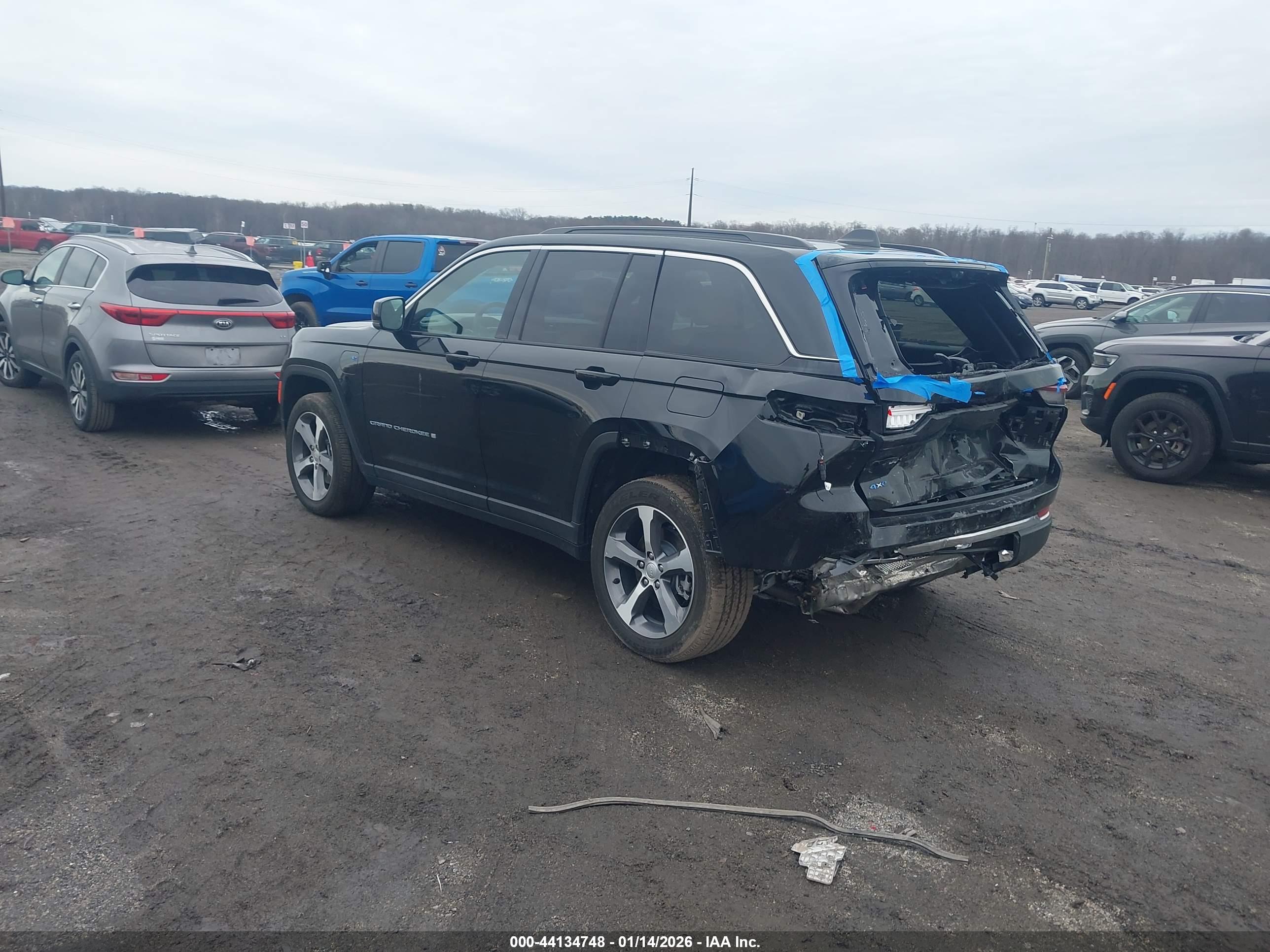 JEEP GRAND image 3
