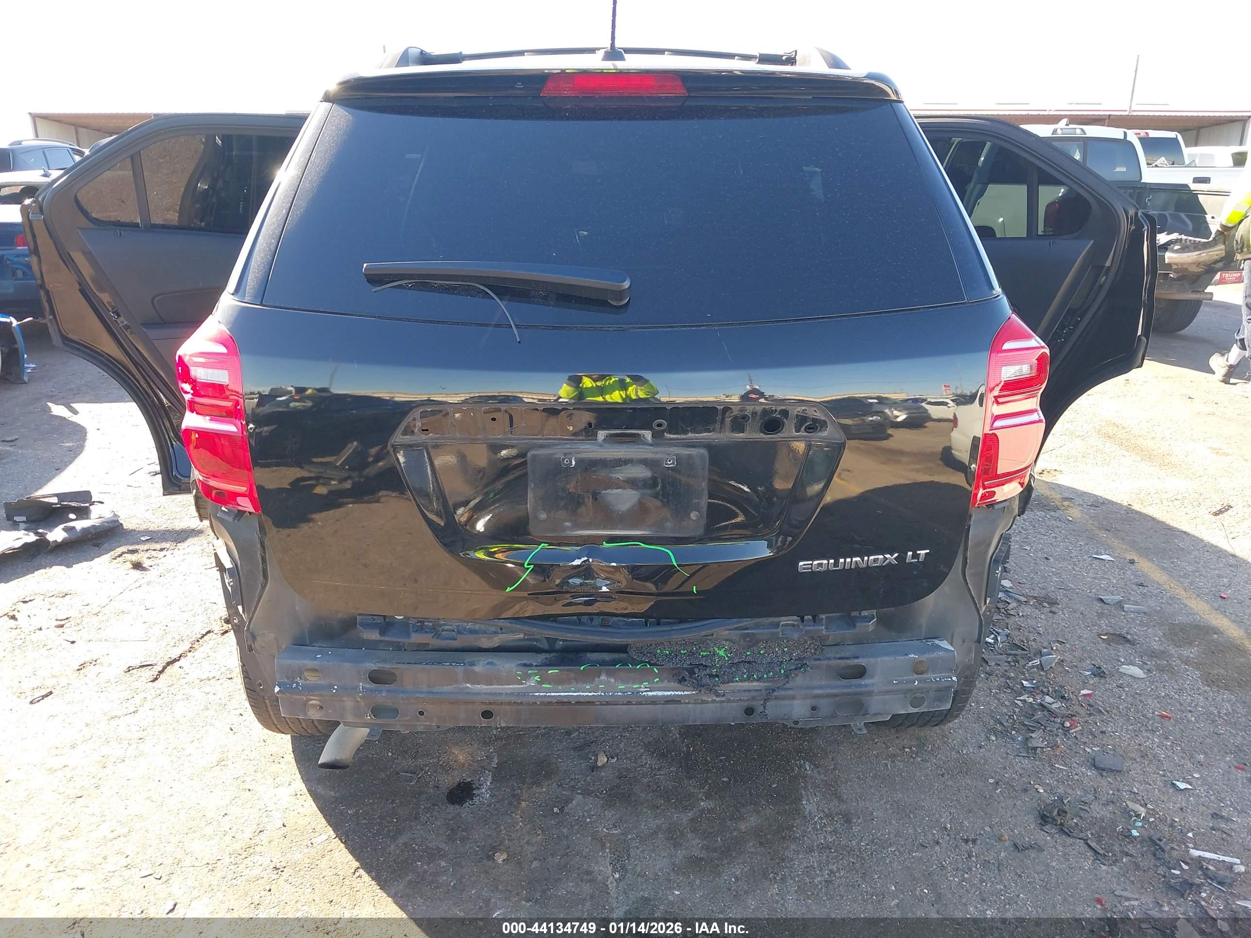 CHEVROLET EQUINOX image 6