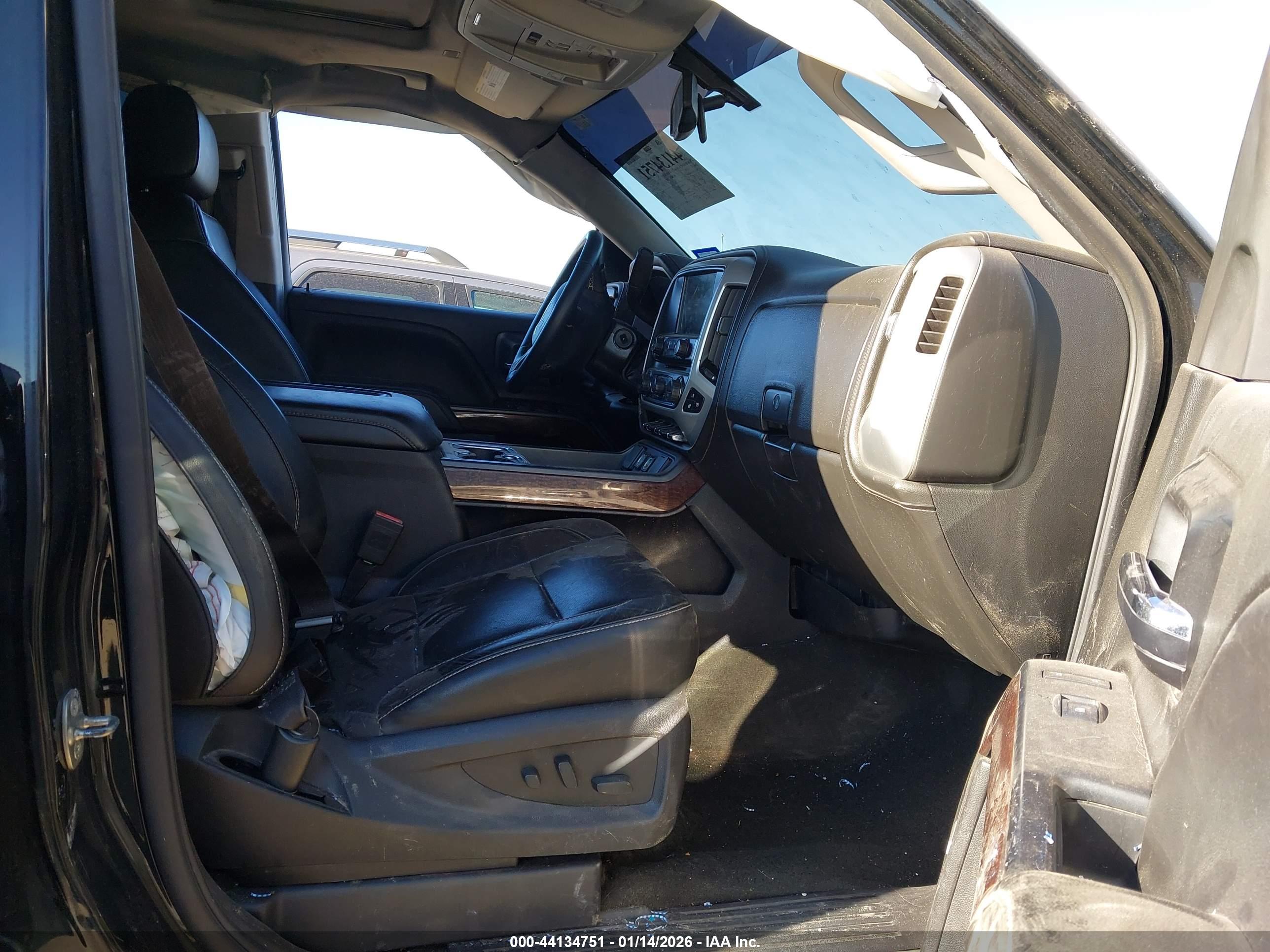 GMC SIERRA image 5