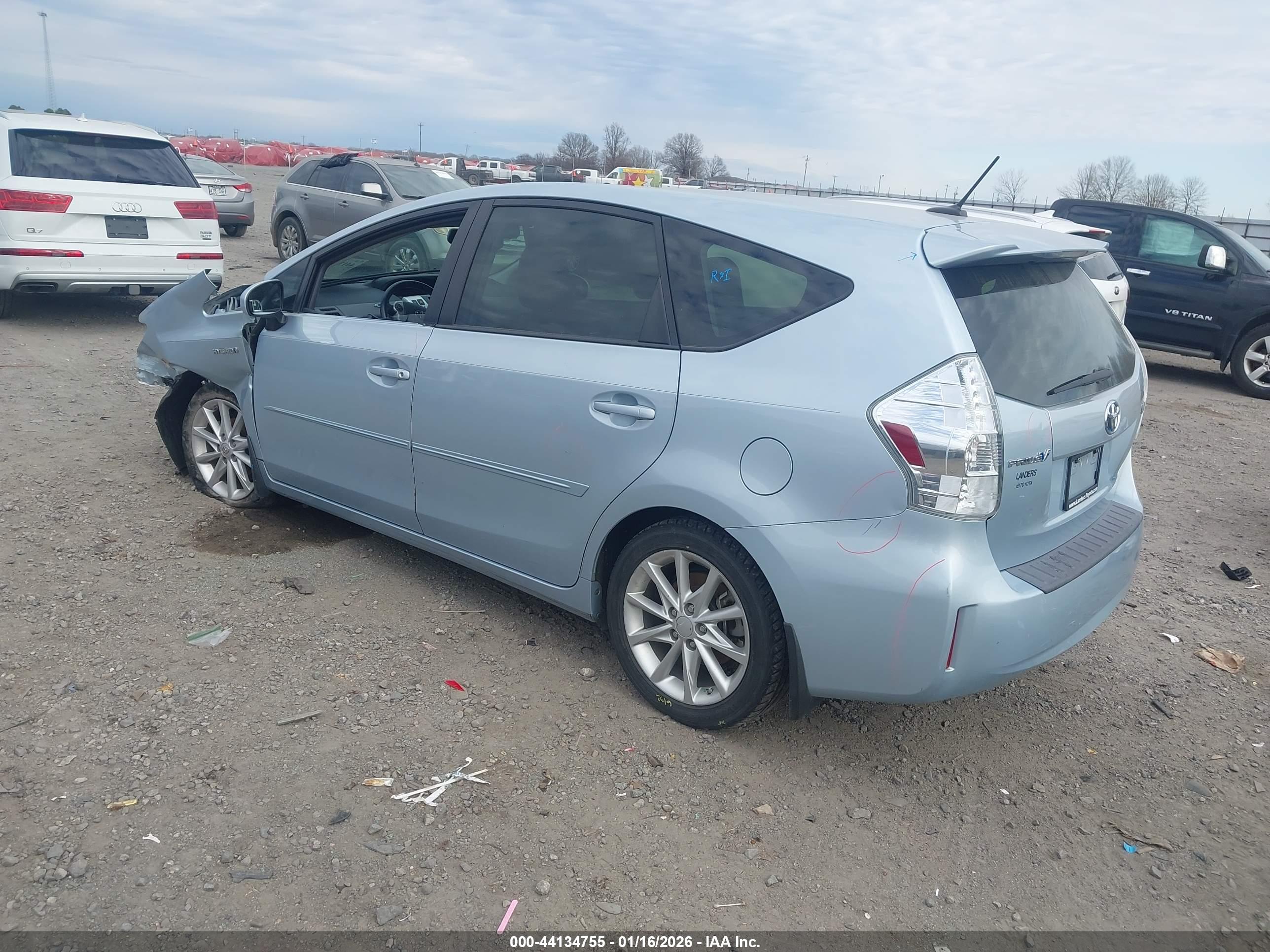 TOYOTA PRIUS image 3