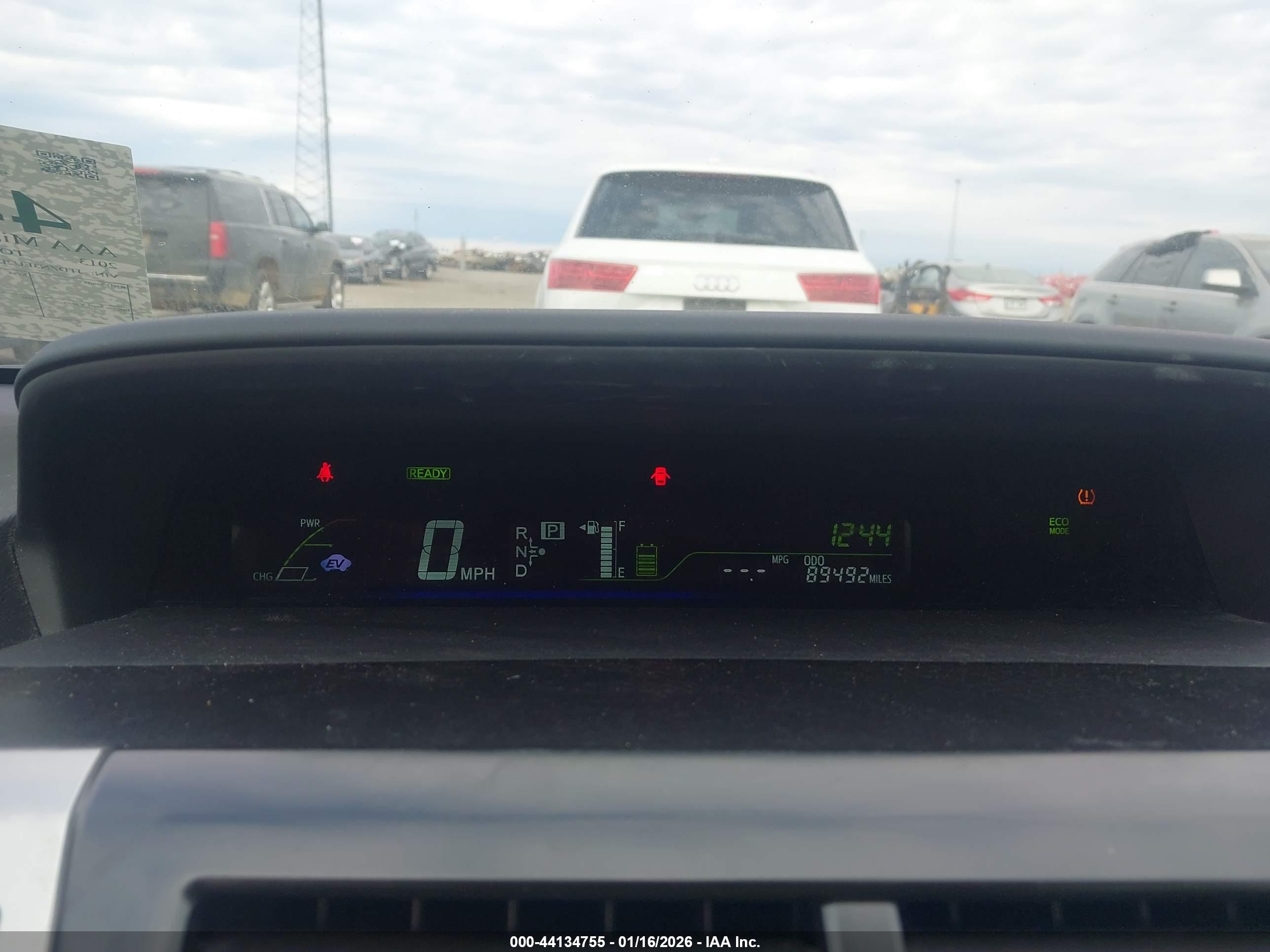 TOYOTA PRIUS image 7