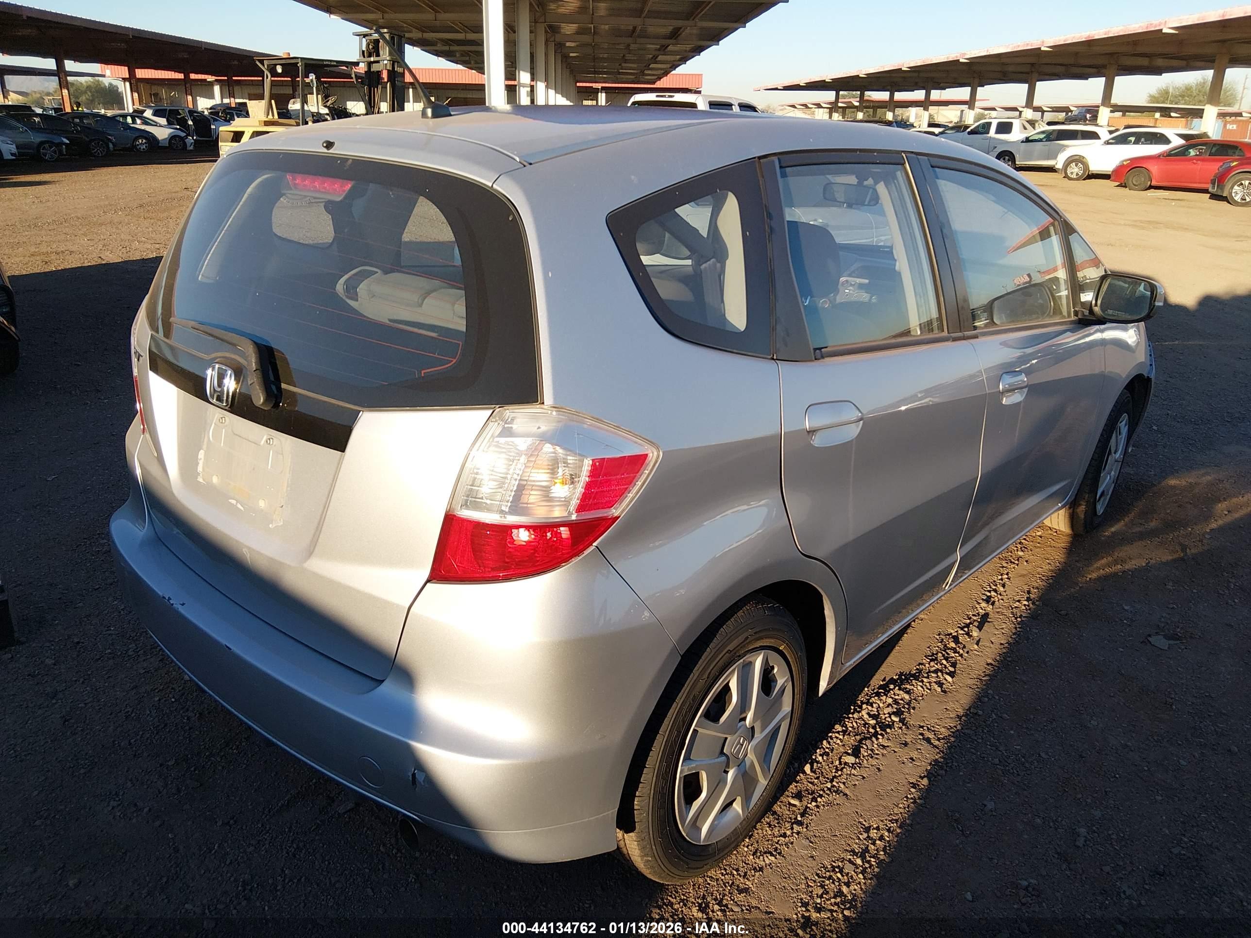 HONDA FIT image 4
