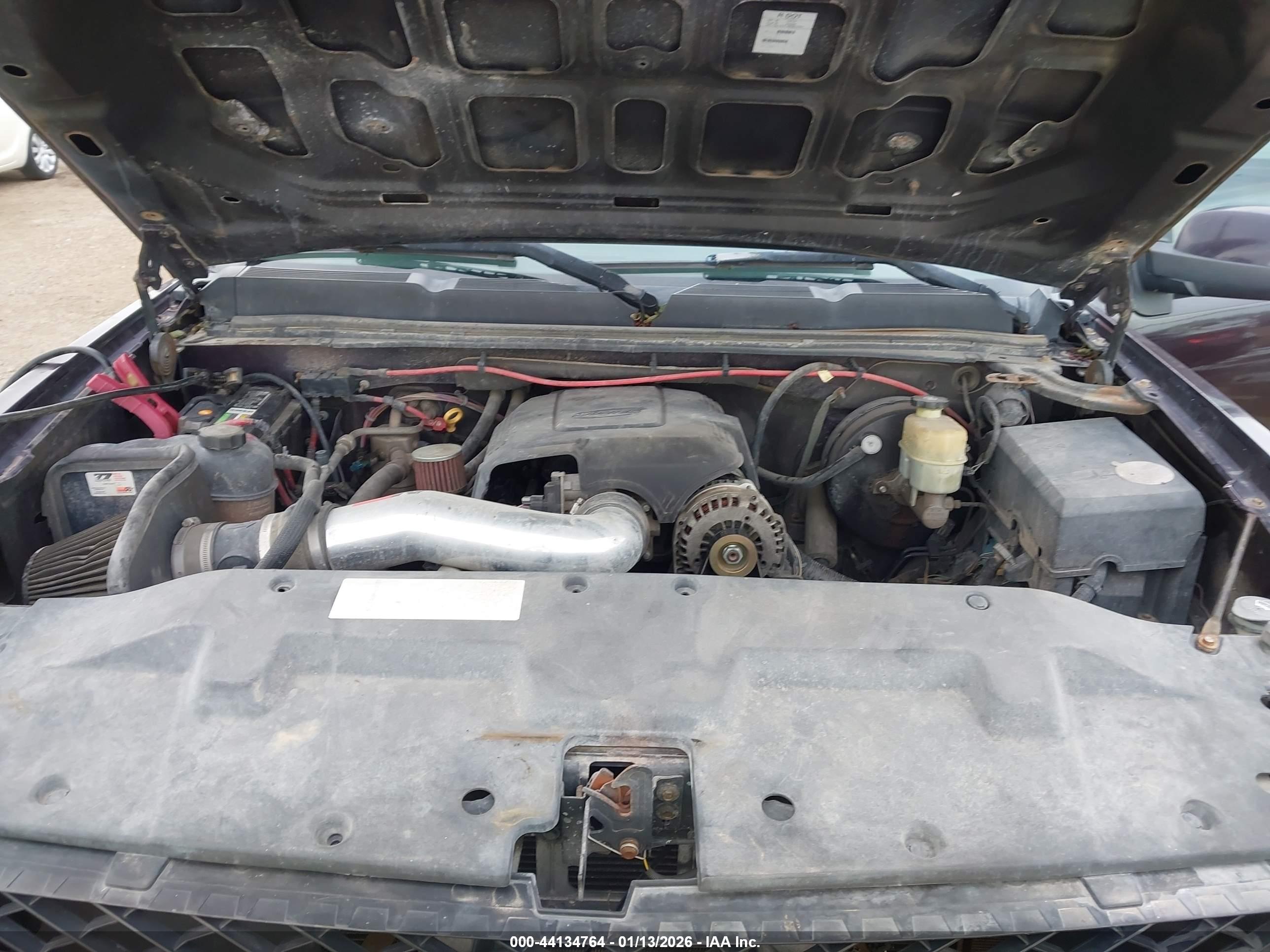 CHEVROLET SILVERADO image 10