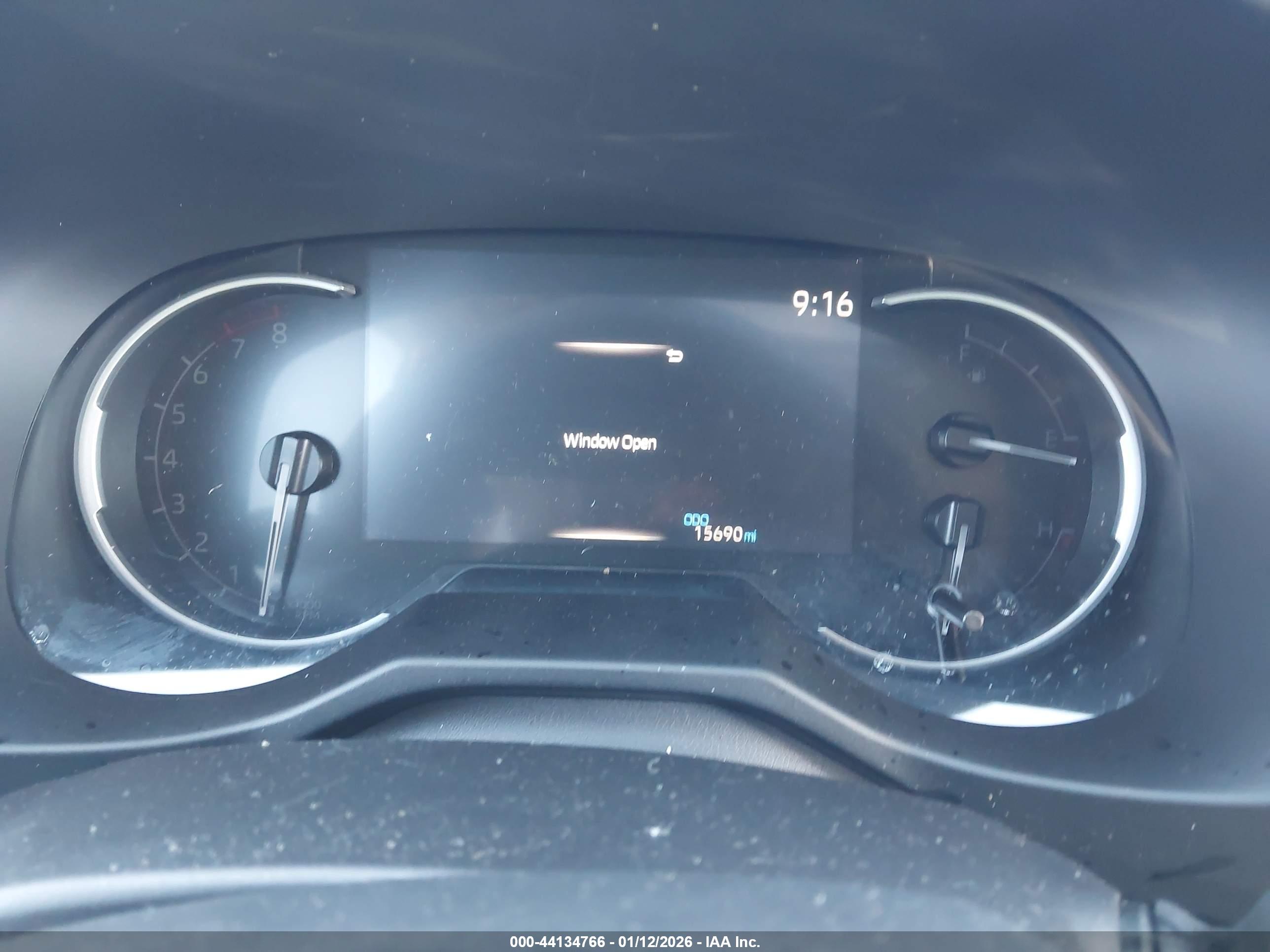 TOYOTA RAV4 image 7