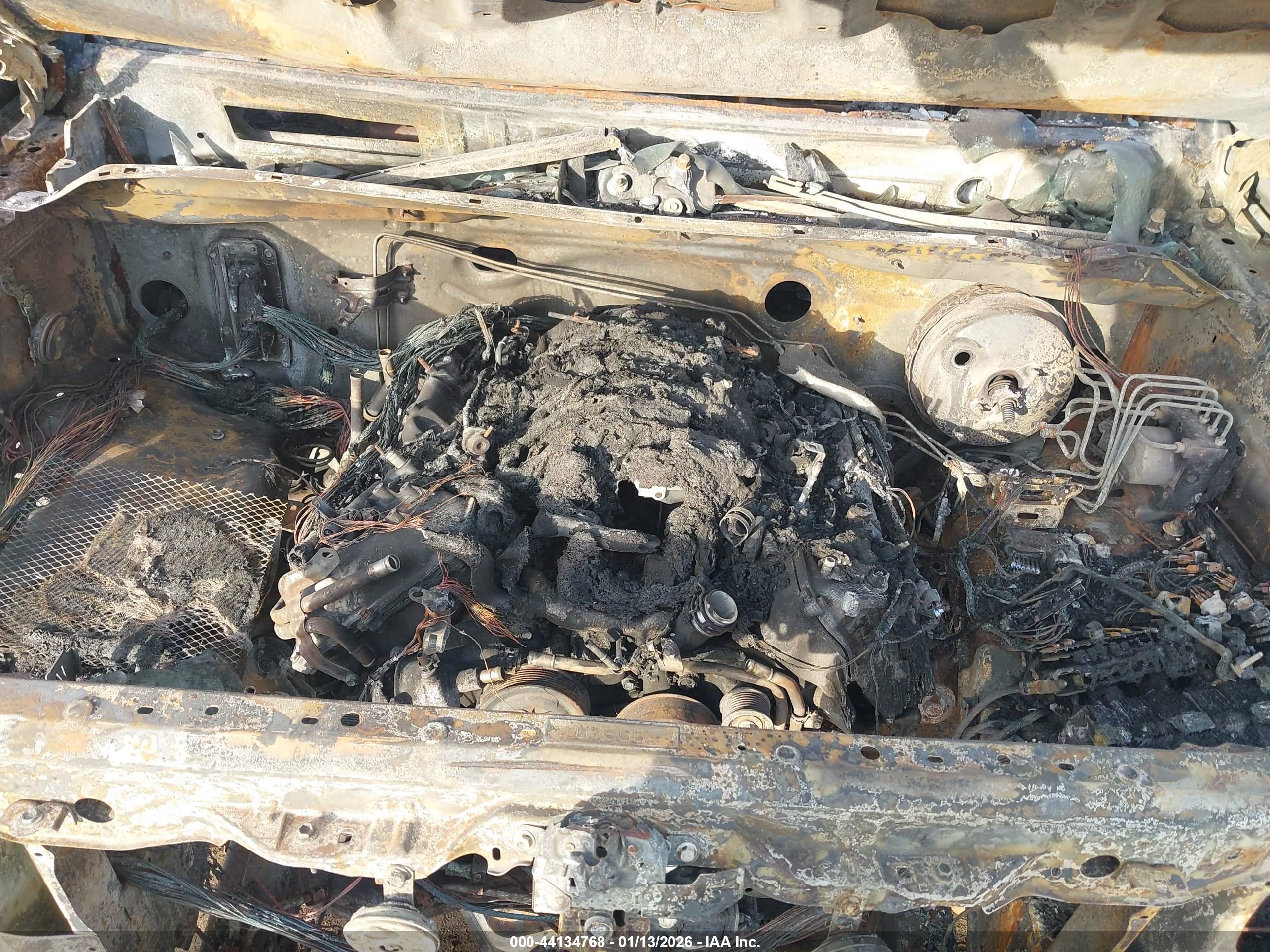 TOYOTA TUNDRA image 10