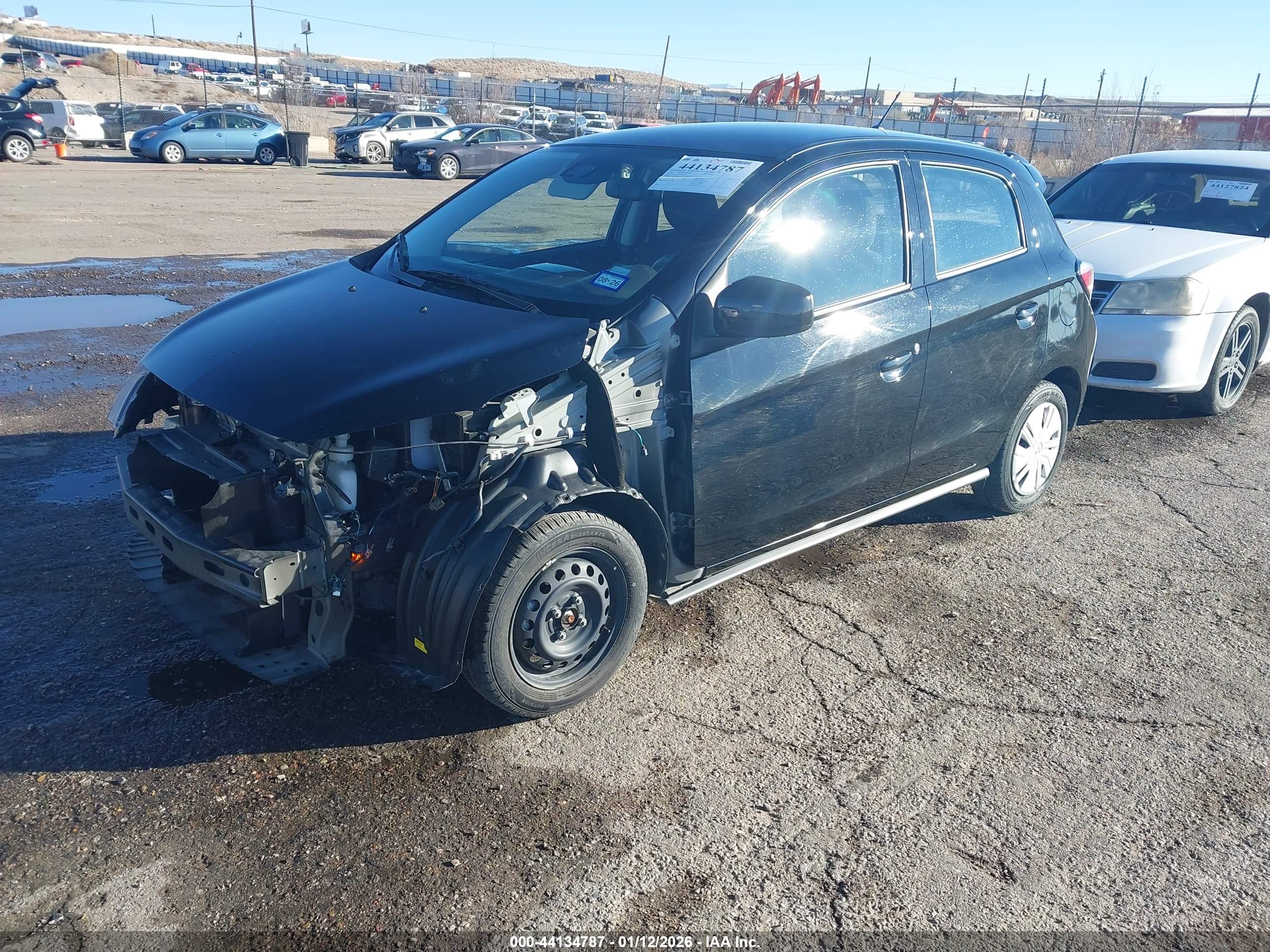 MITSUBISHI MIRAGE image 2