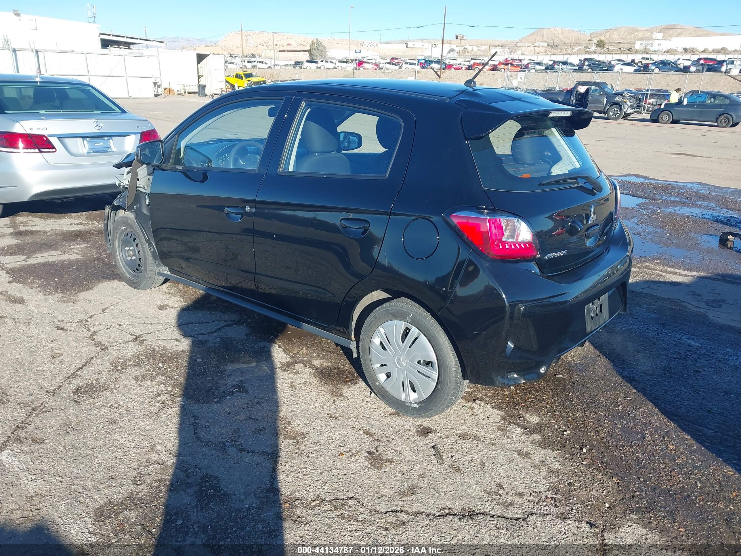 MITSUBISHI MIRAGE image 3