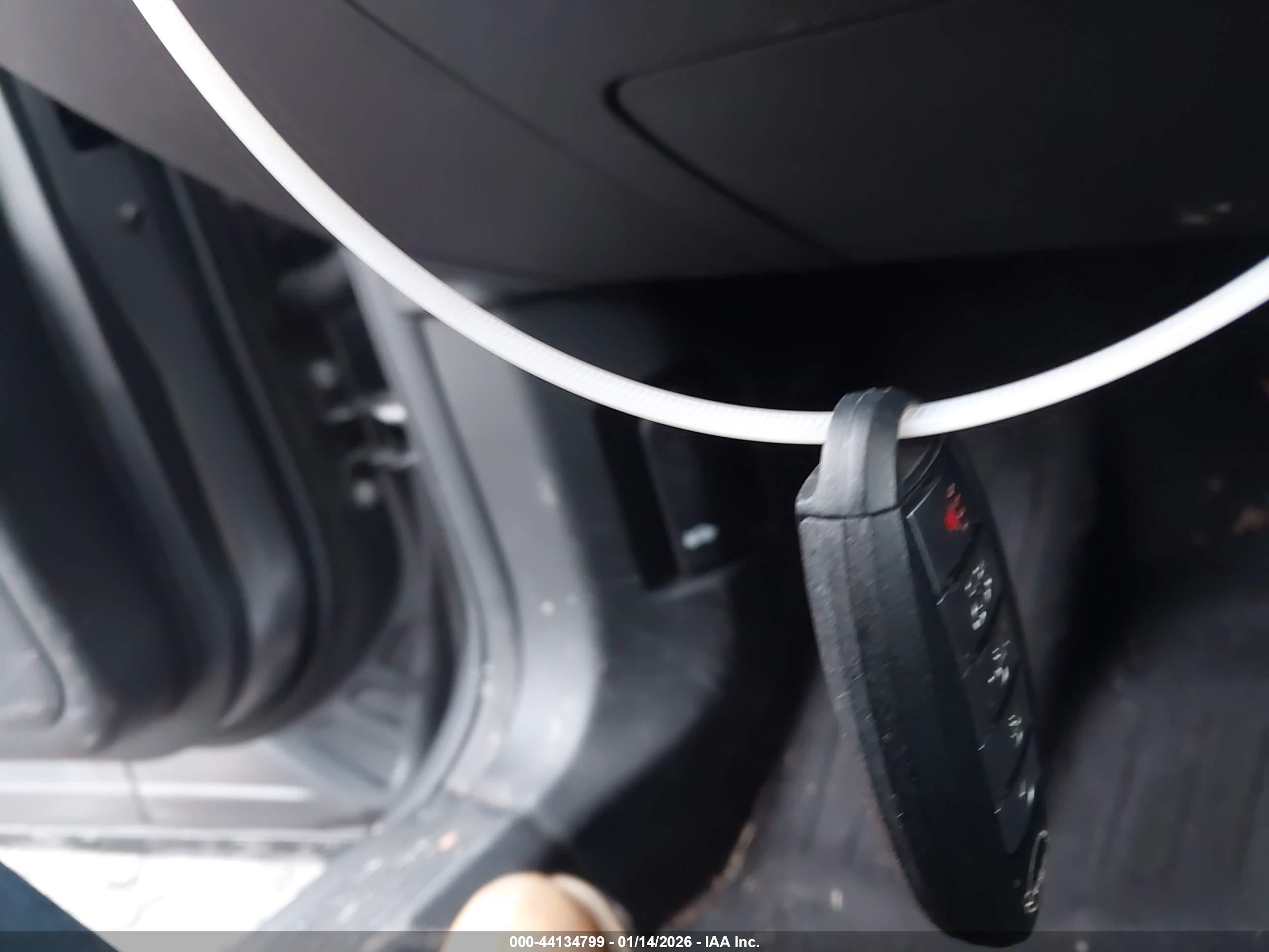 NISSAN ROGUE image 11