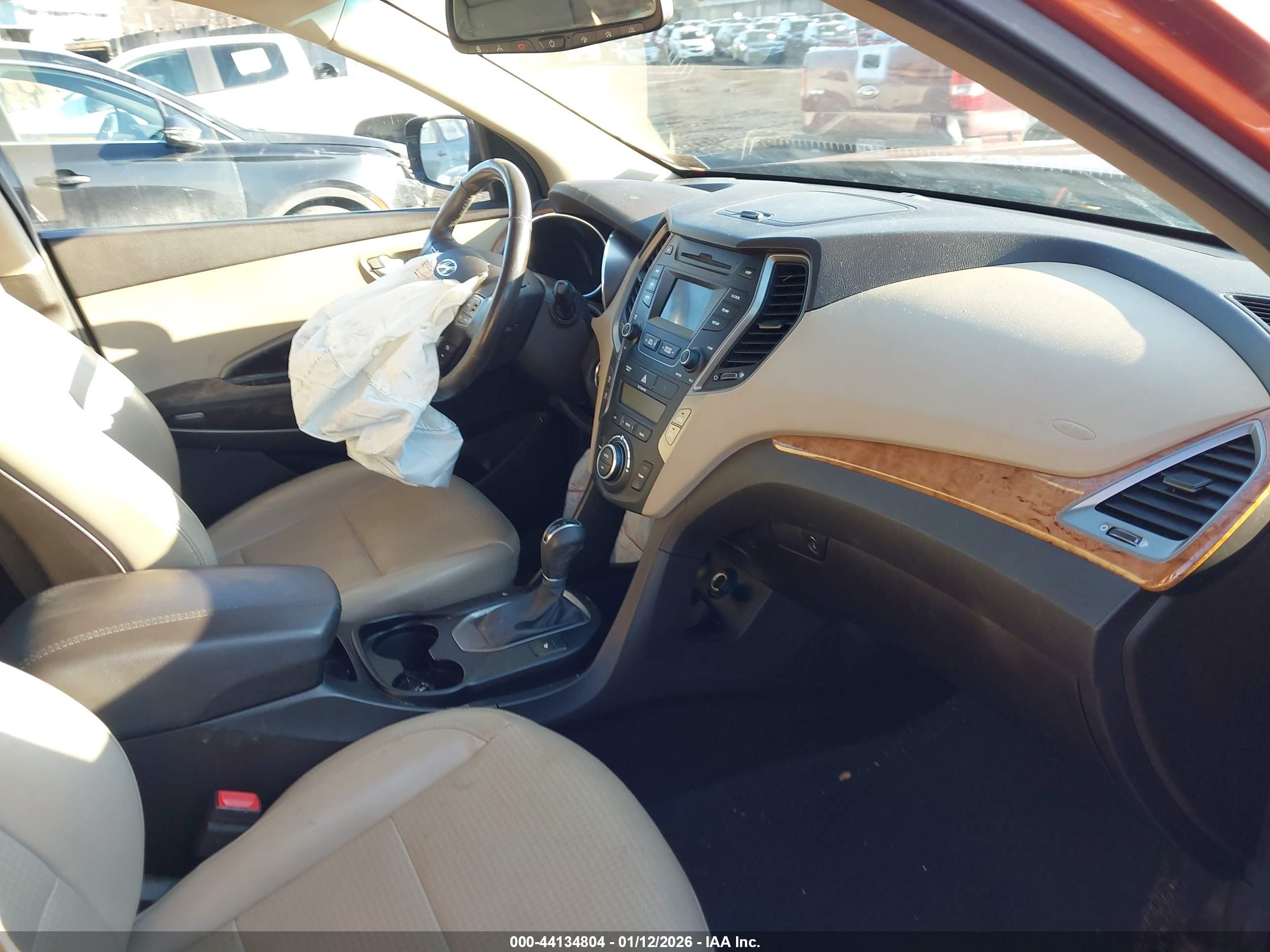 HYUNDAI SANTA image 5