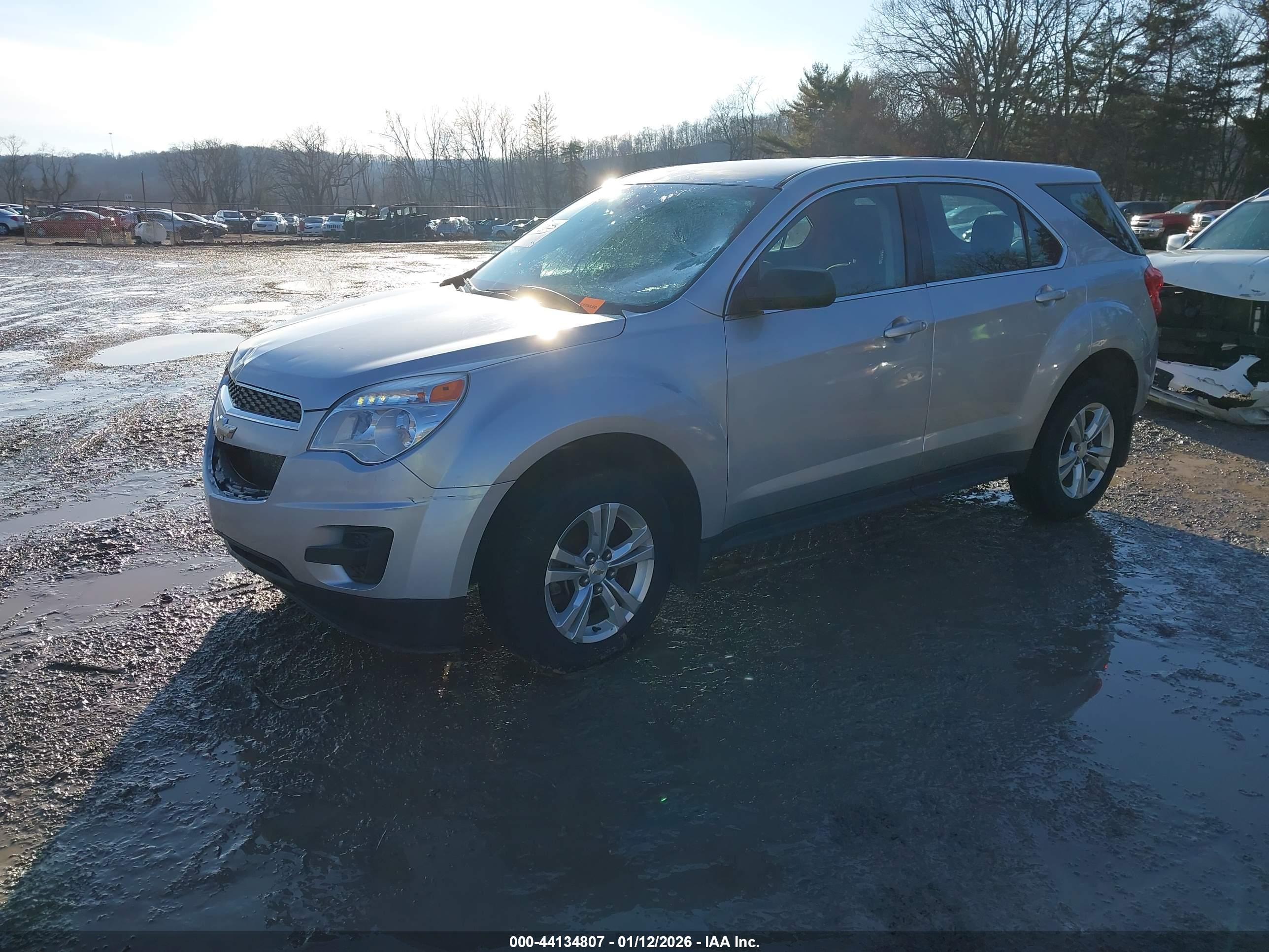 CHEVROLET EQUINOX image 2