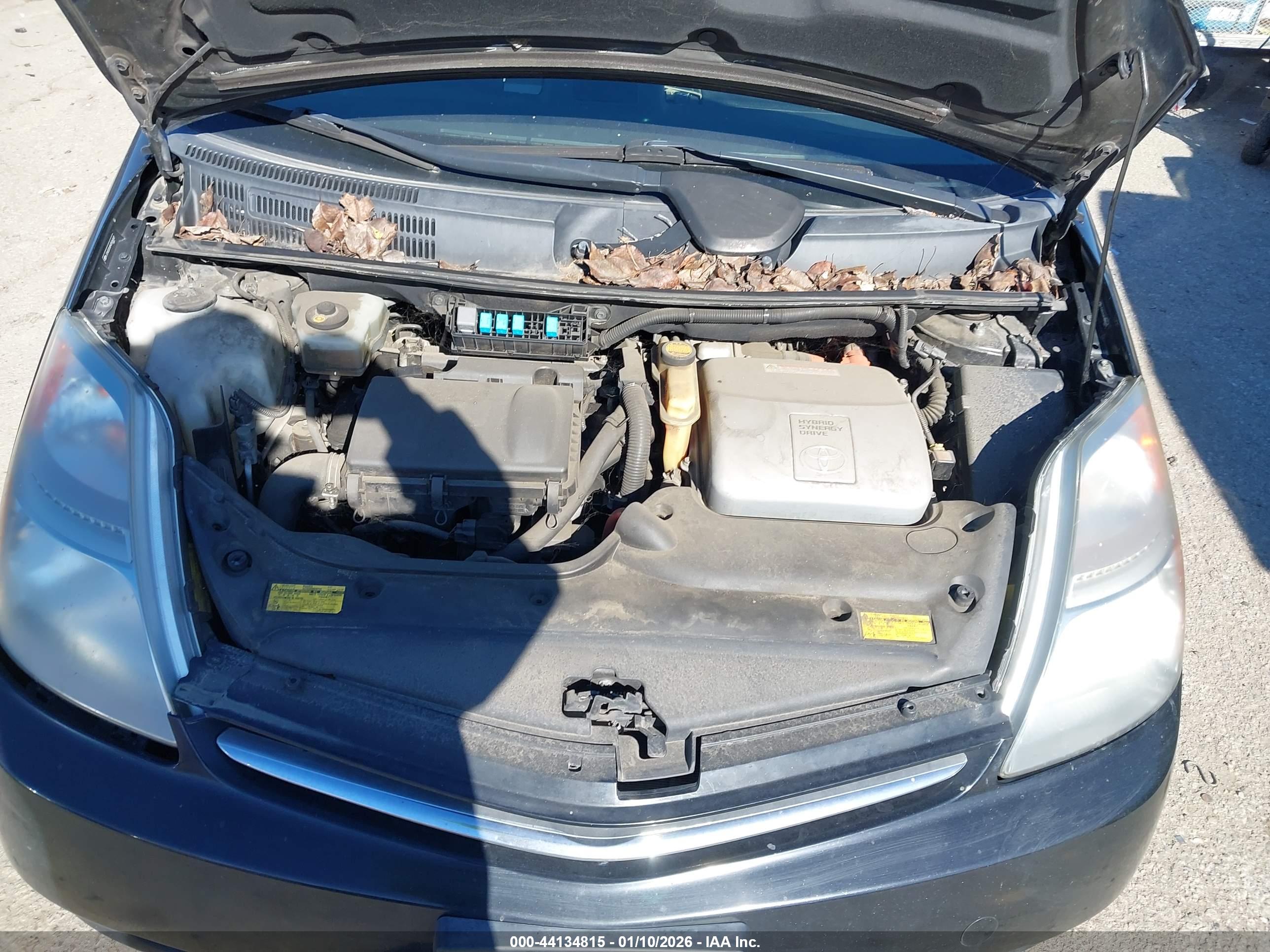 TOYOTA PRIUS image 10
