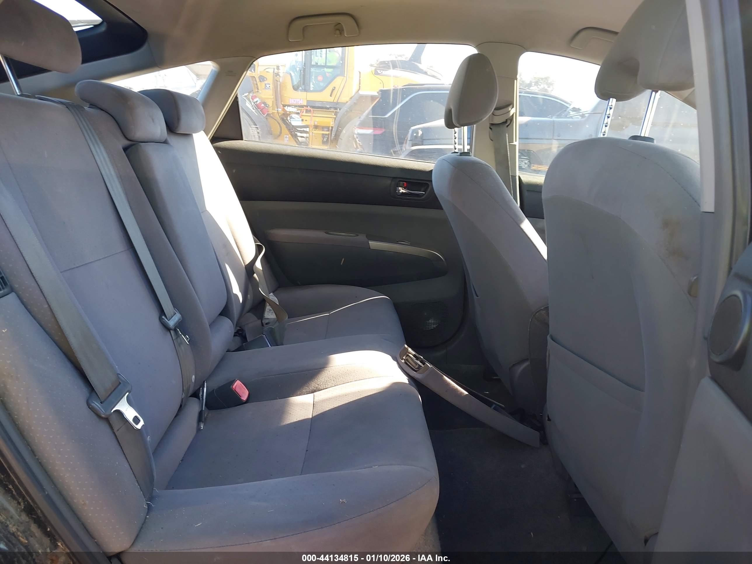 TOYOTA PRIUS image 8