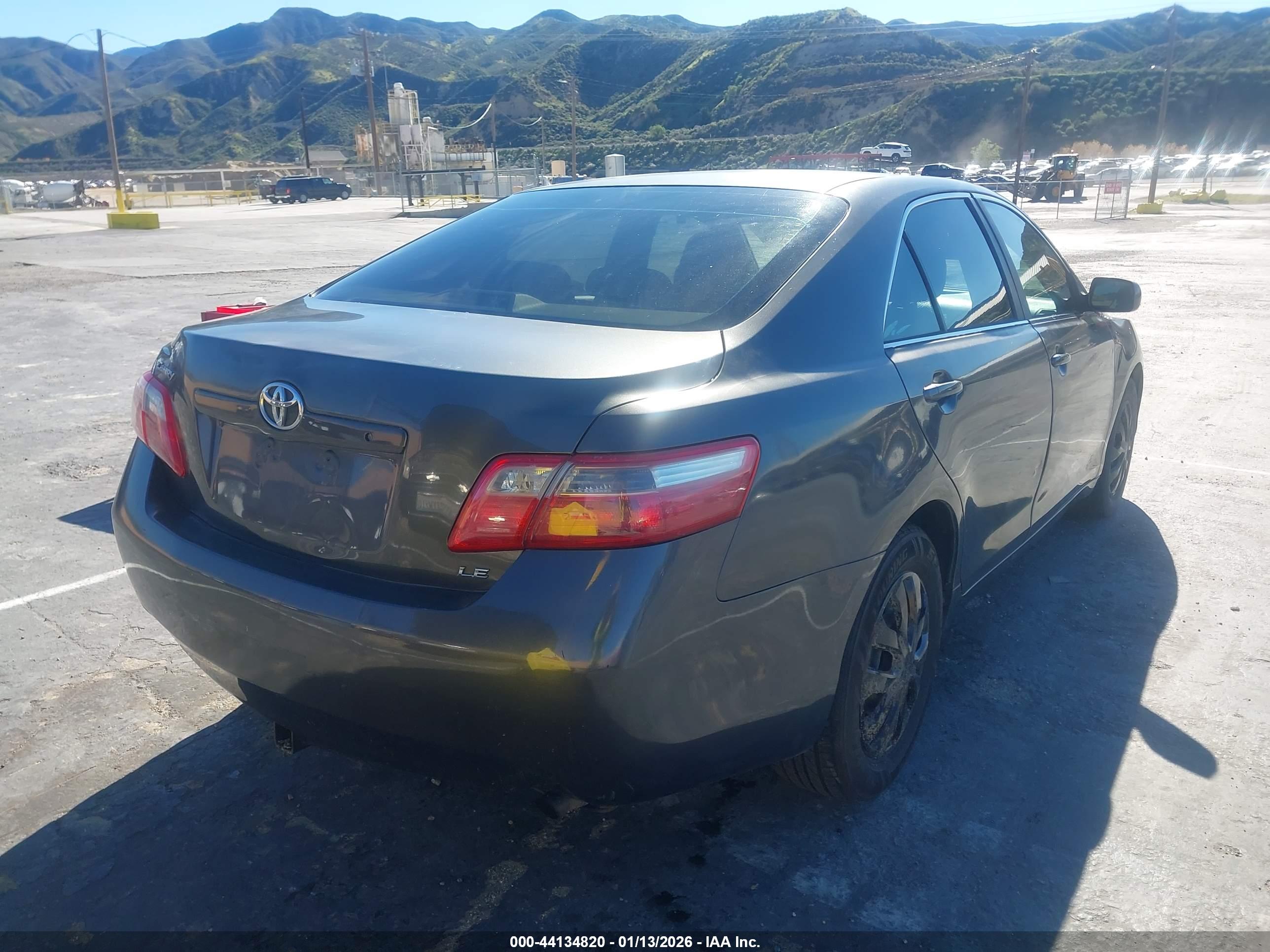 TOYOTA CAMRY image 4