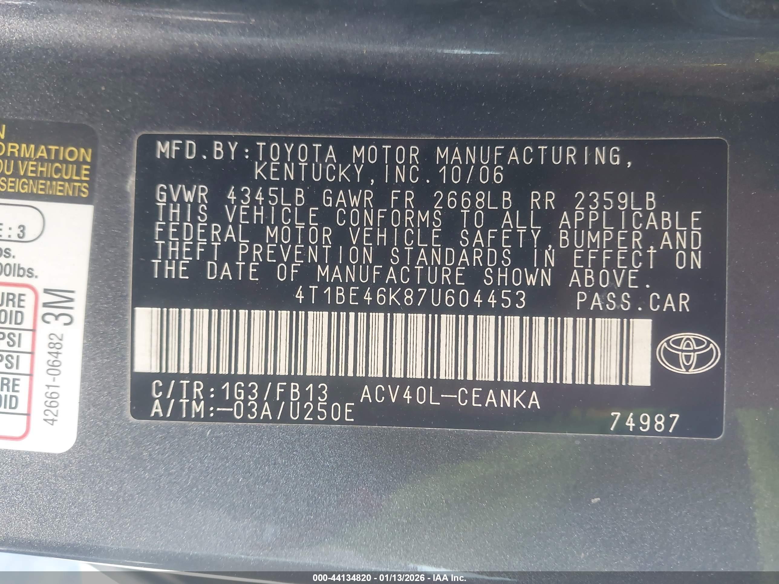TOYOTA CAMRY image 9