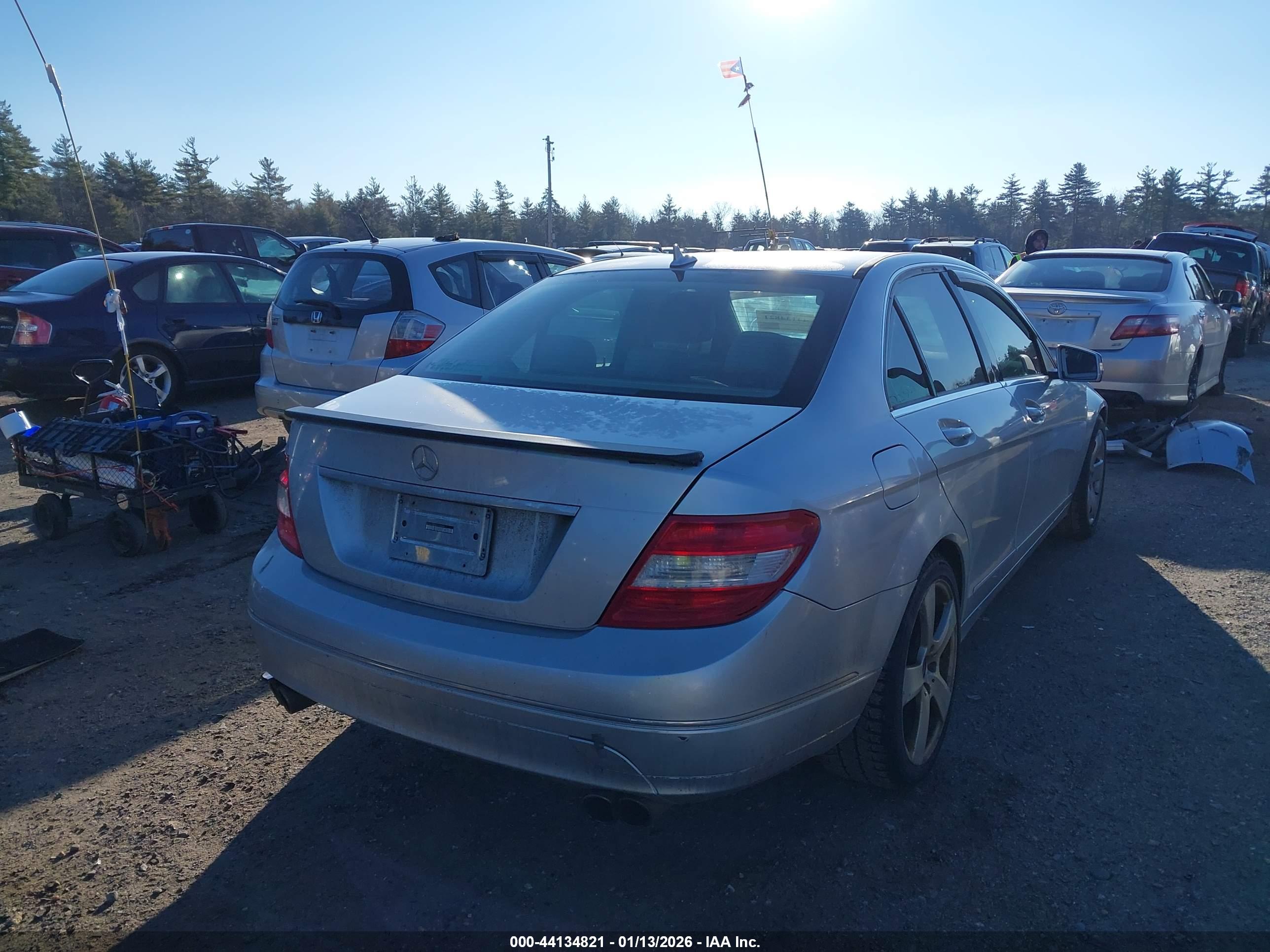 MERCEDES-BENZ C image 4