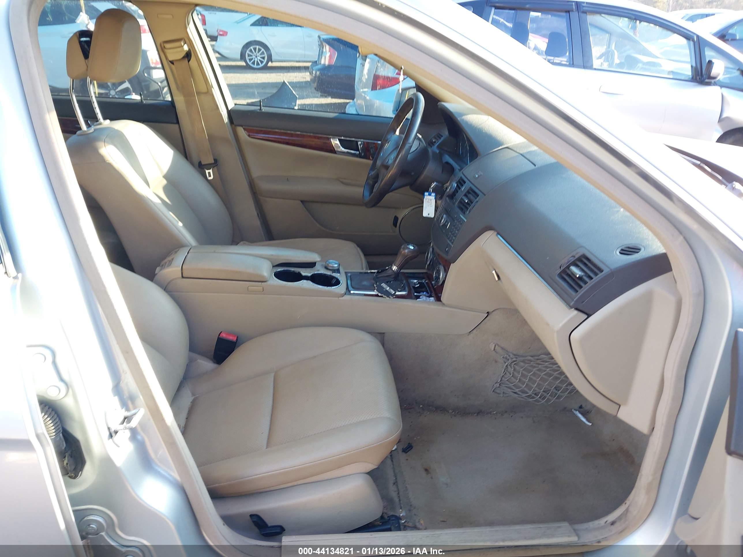 MERCEDES-BENZ C image 5