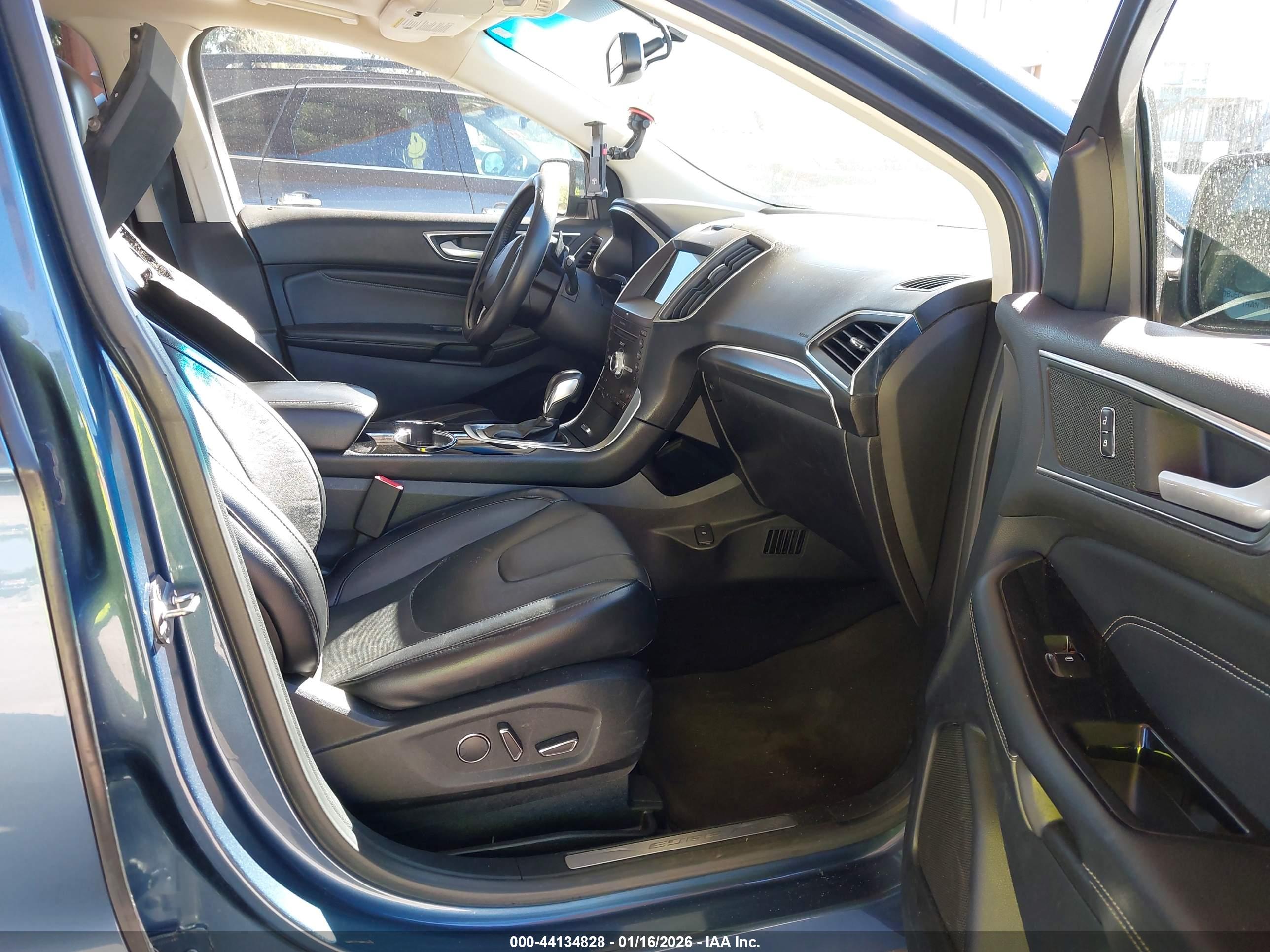 FORD EDGE image 5