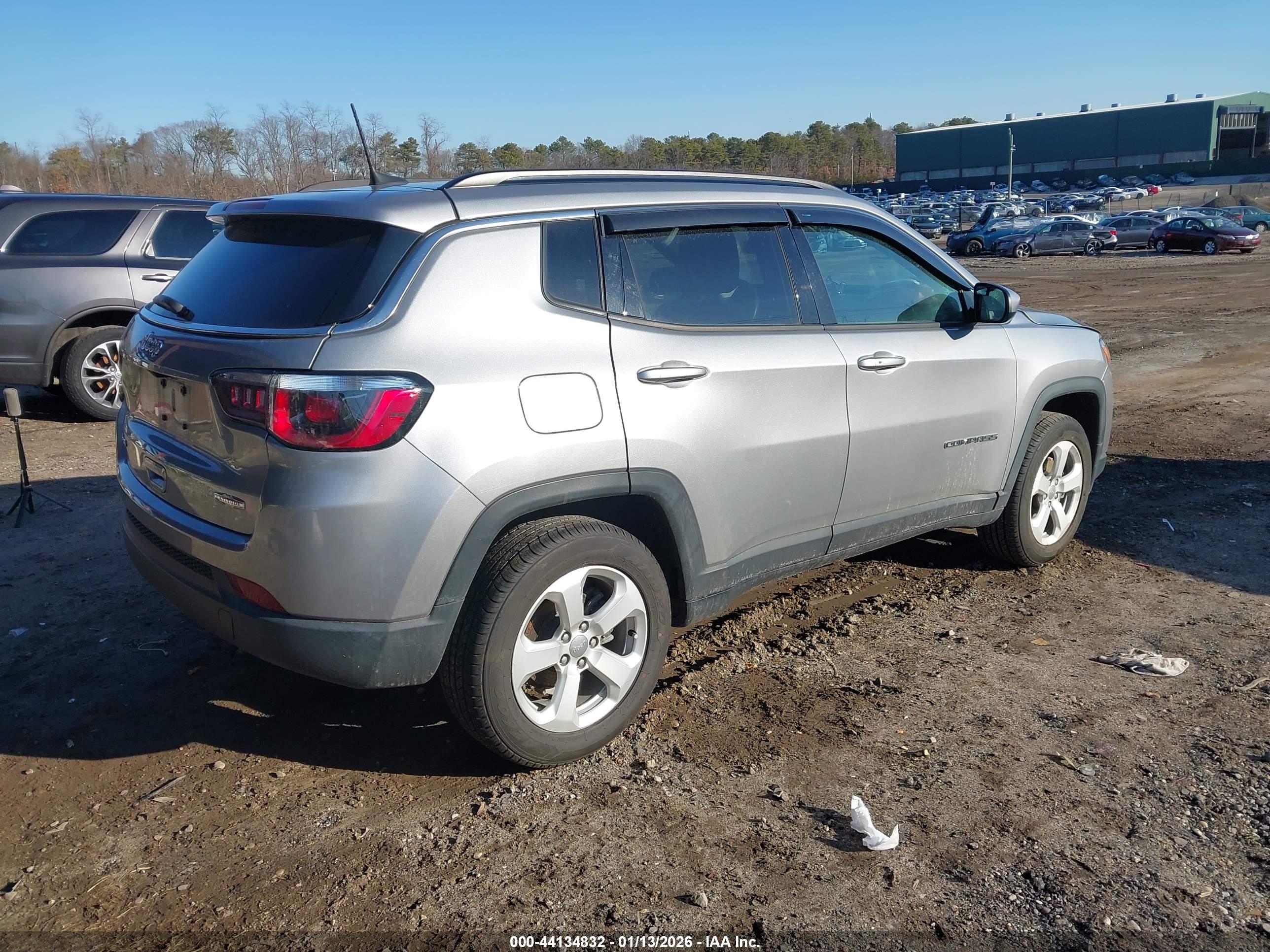 JEEP COMPASS image 4