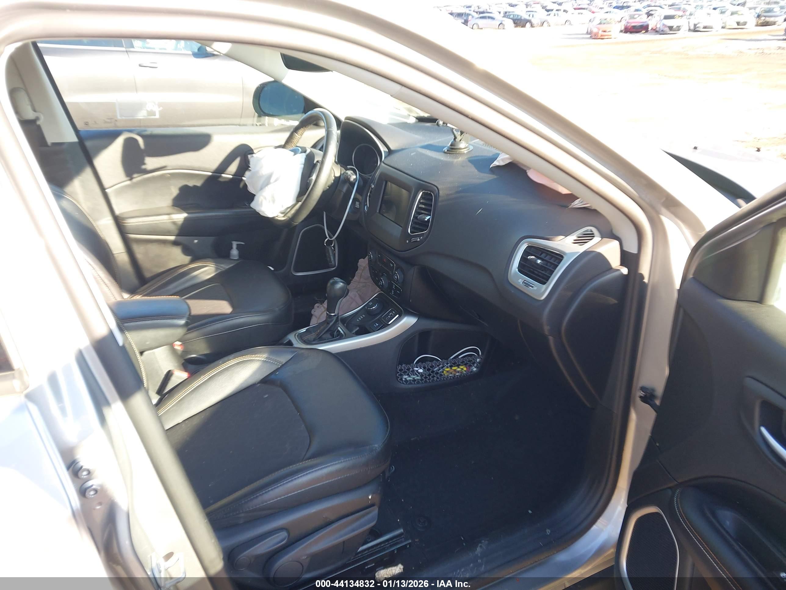 JEEP COMPASS image 5