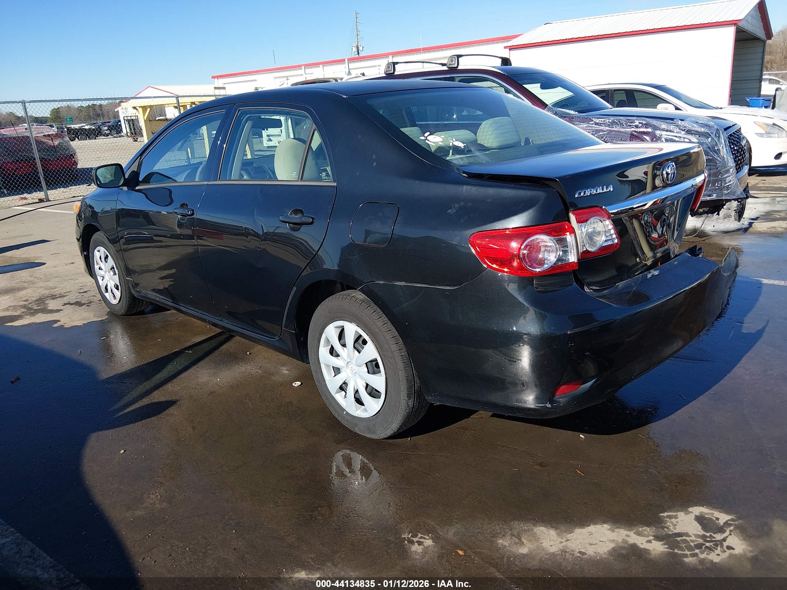 TOYOTA COROLLA image 3