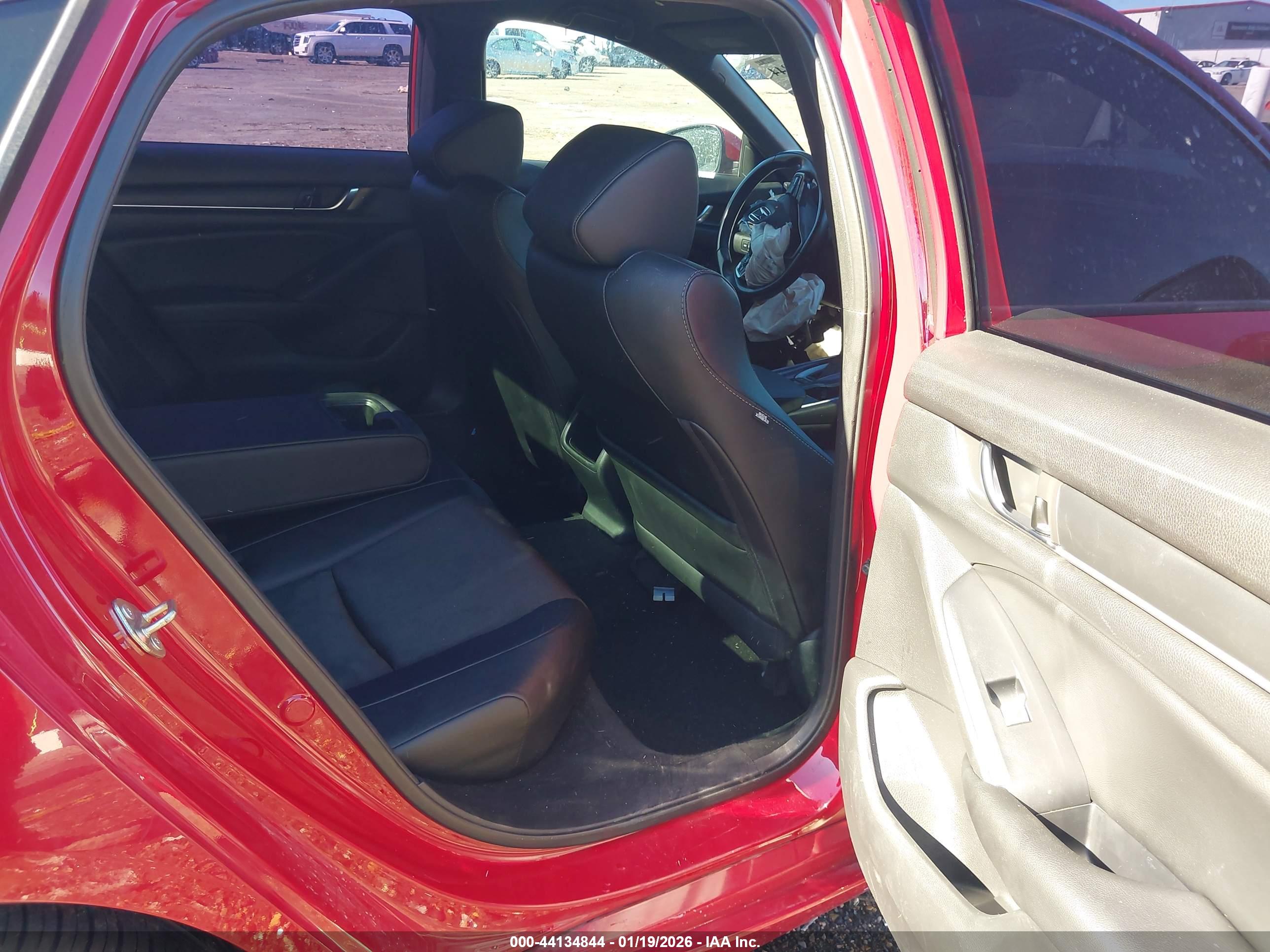HONDA ACCORD image 8