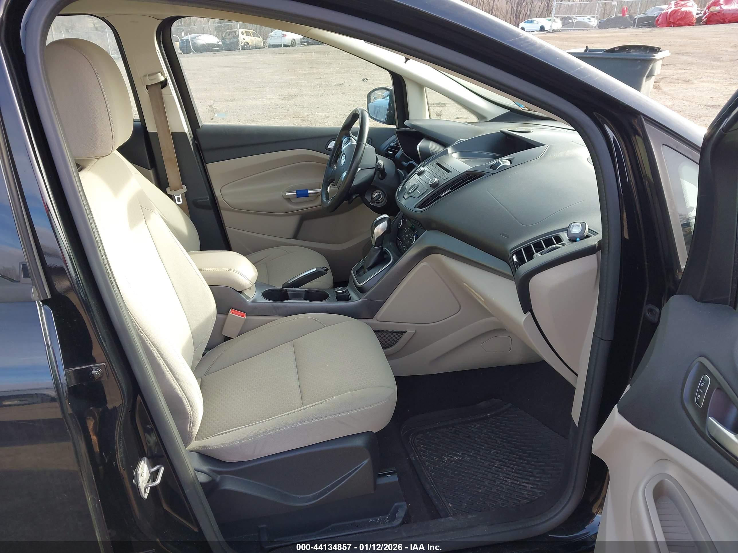FORD C-MAX image 5