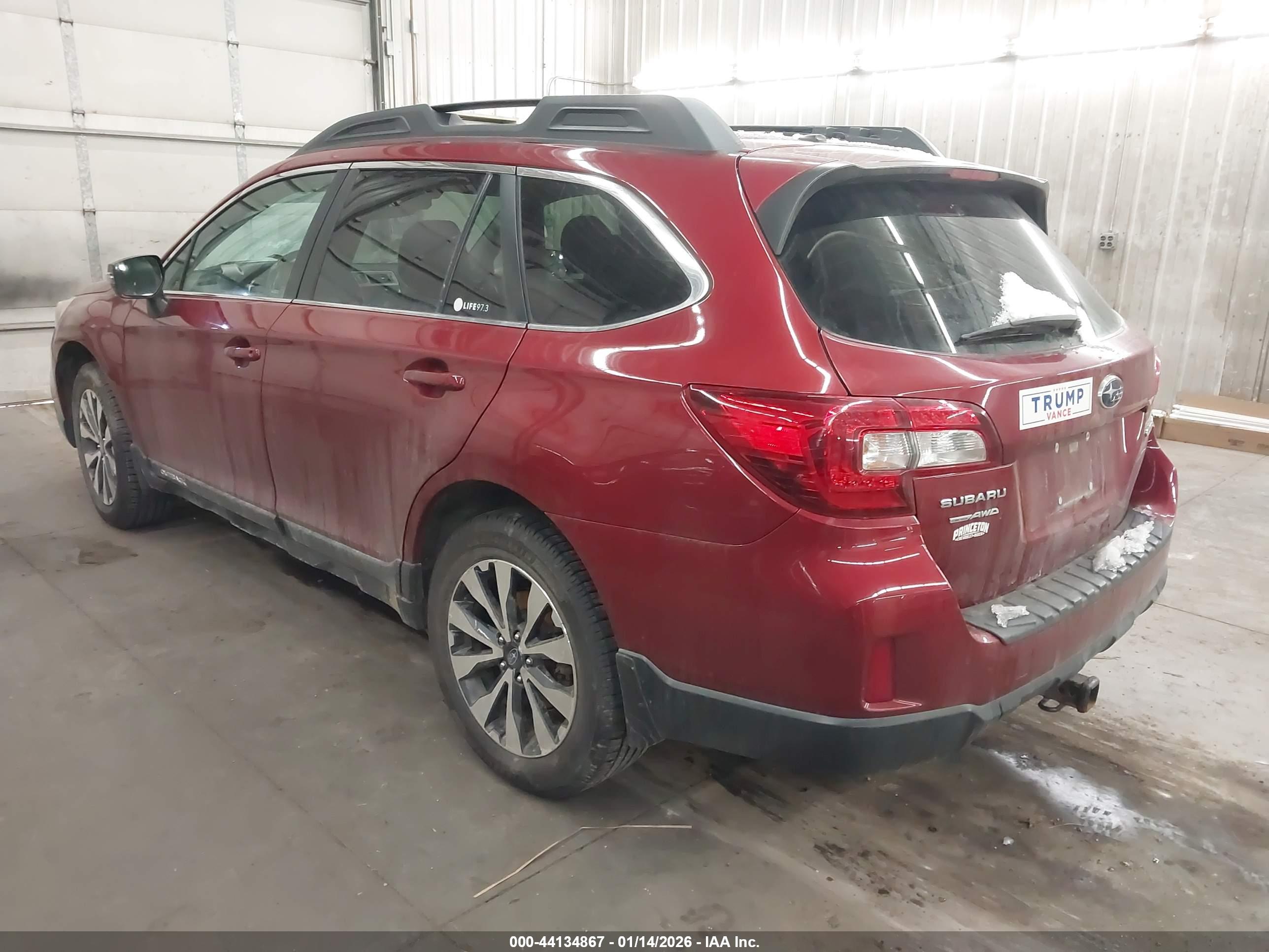 SUBARU OUTBACK image 3