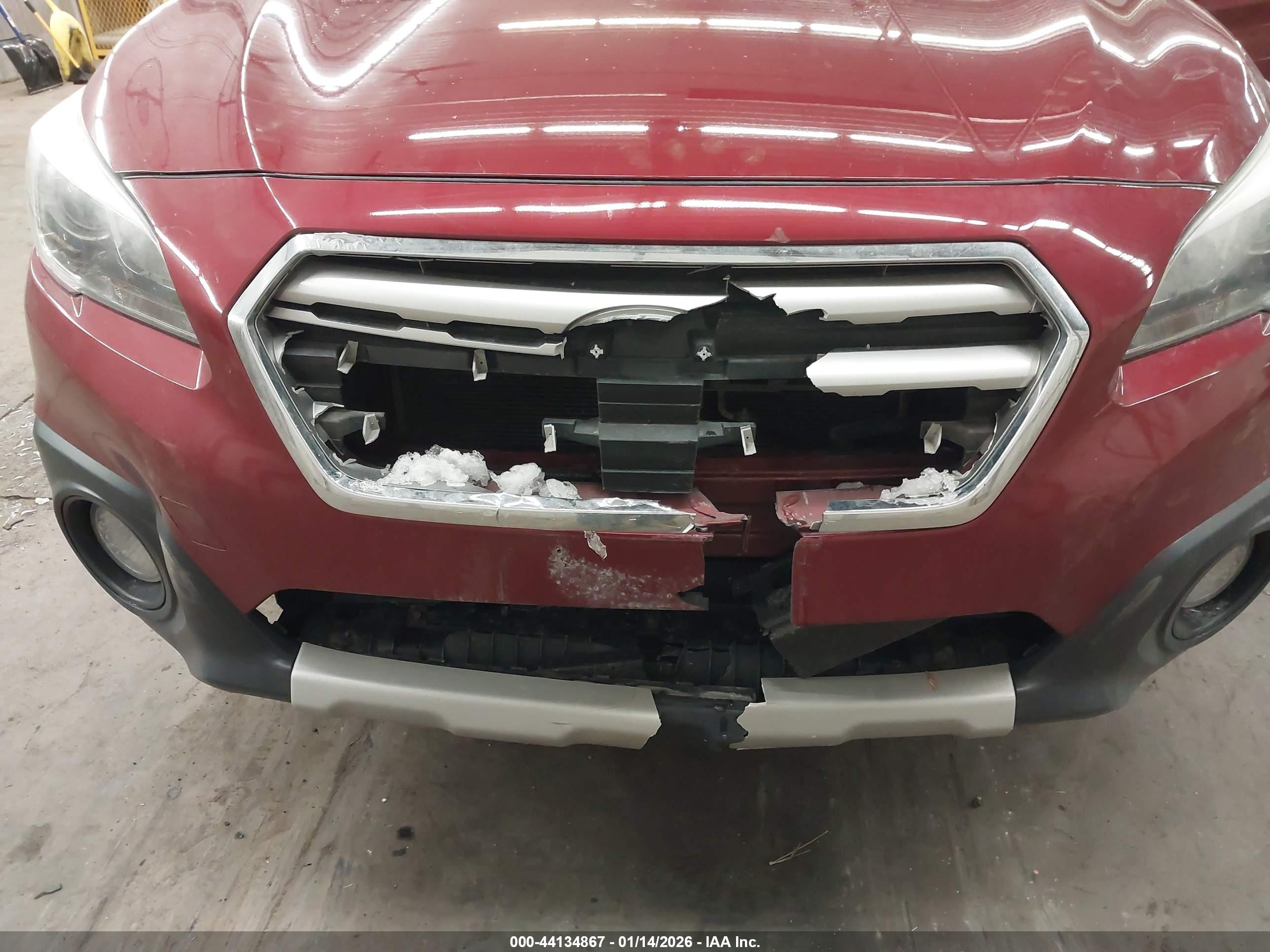 SUBARU OUTBACK image 6