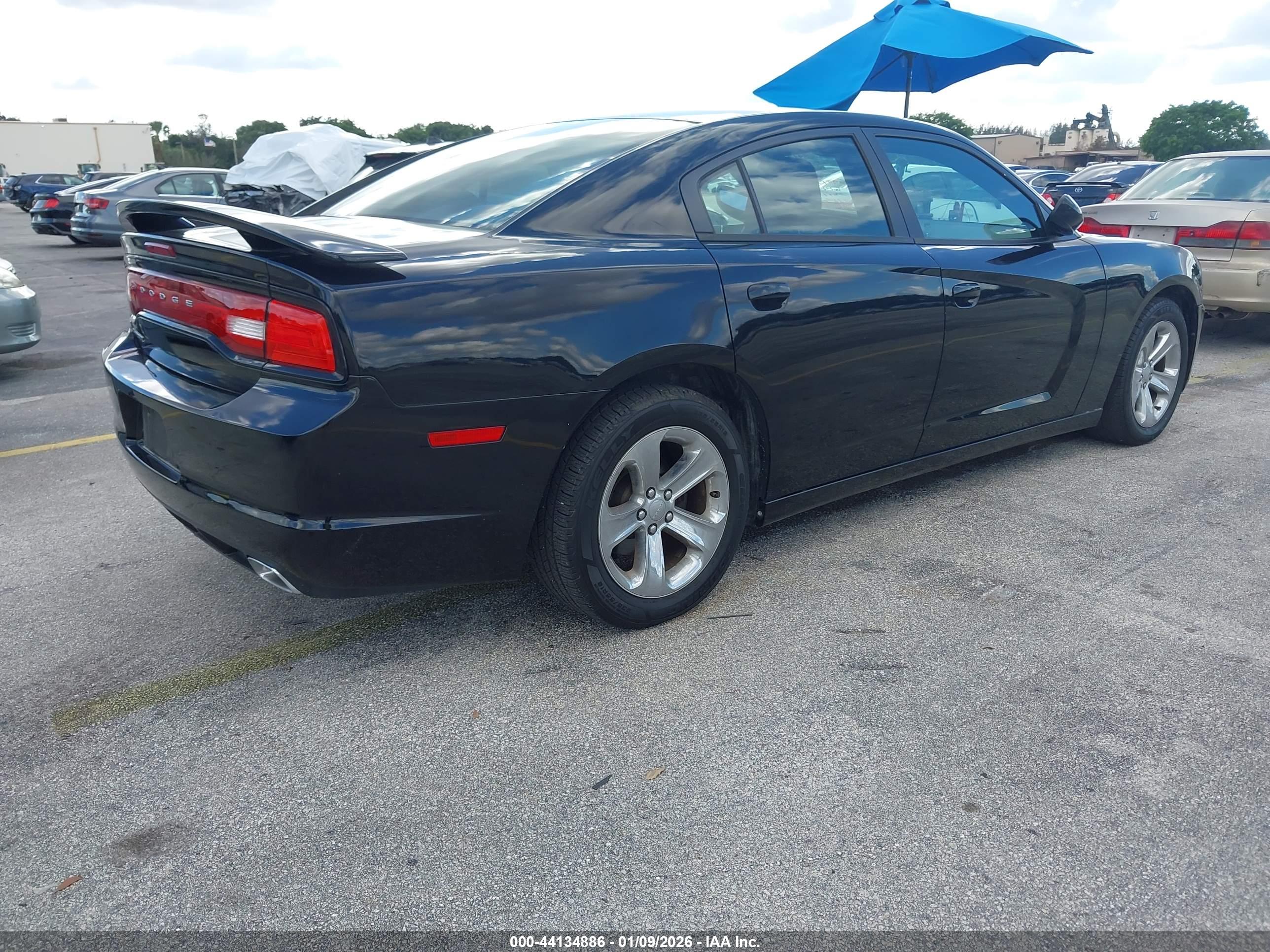 DODGE CHARGER image 4