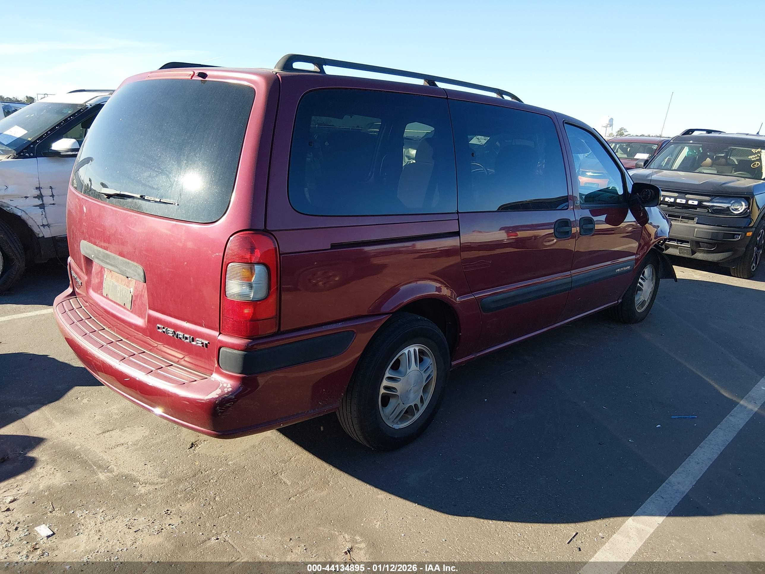 CHEVROLET VENTURE image 4