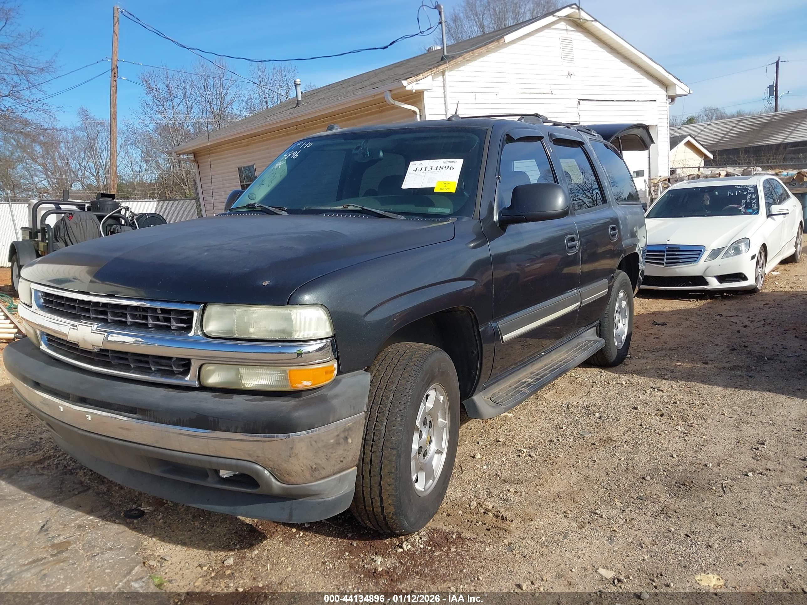CHEVROLET TAHOE image 2