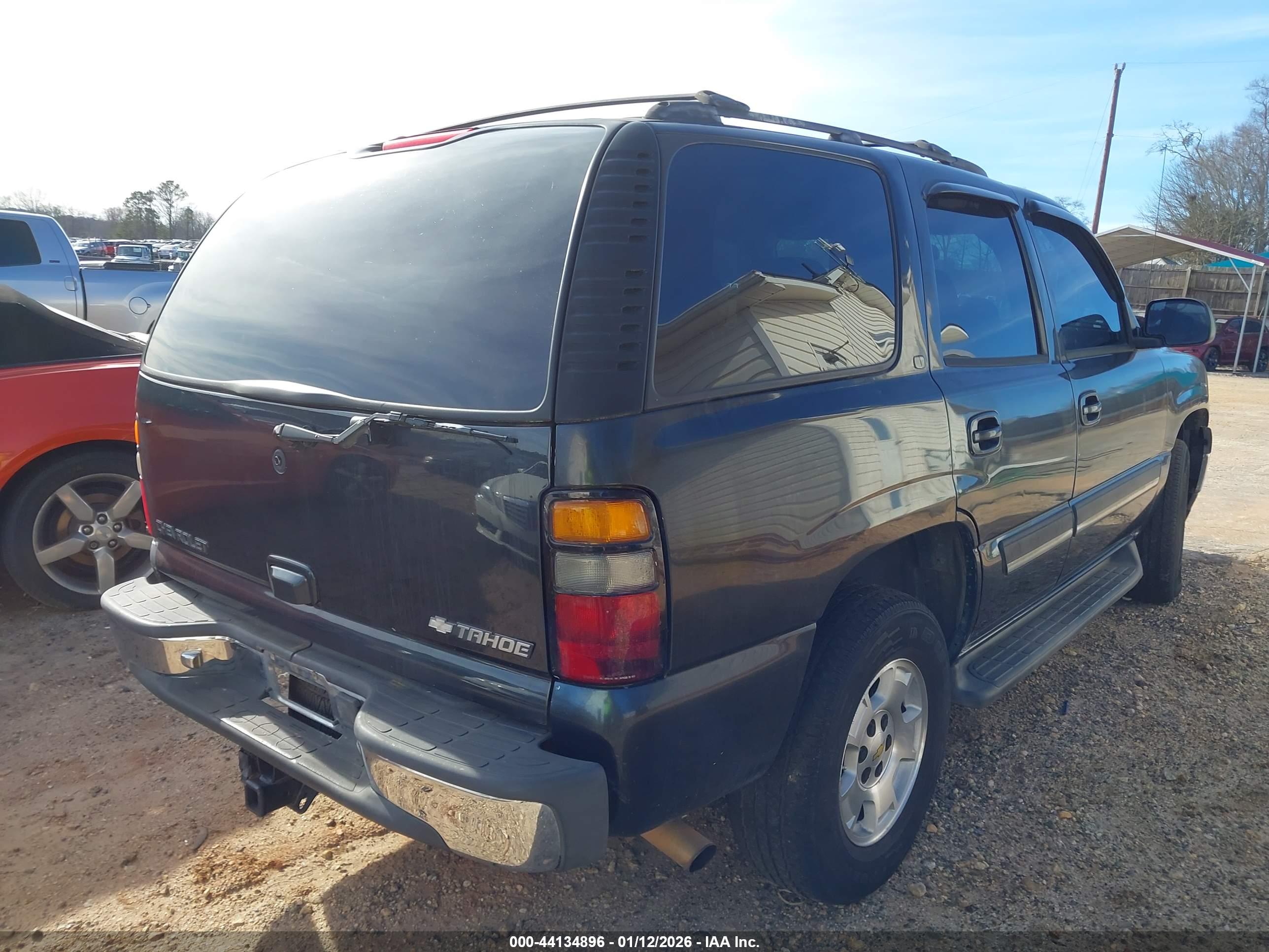 CHEVROLET TAHOE image 4