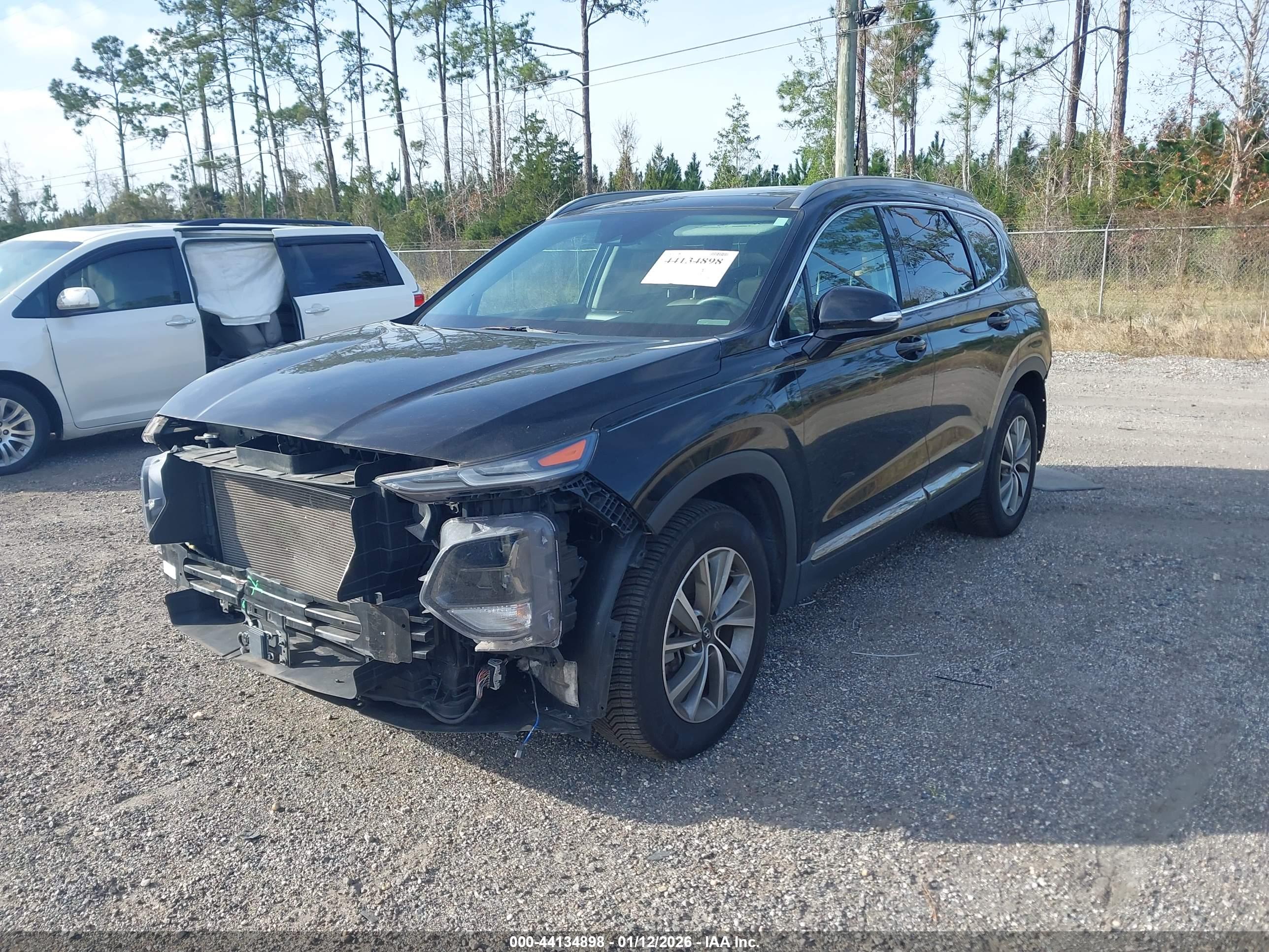 HYUNDAI SANTA image 2