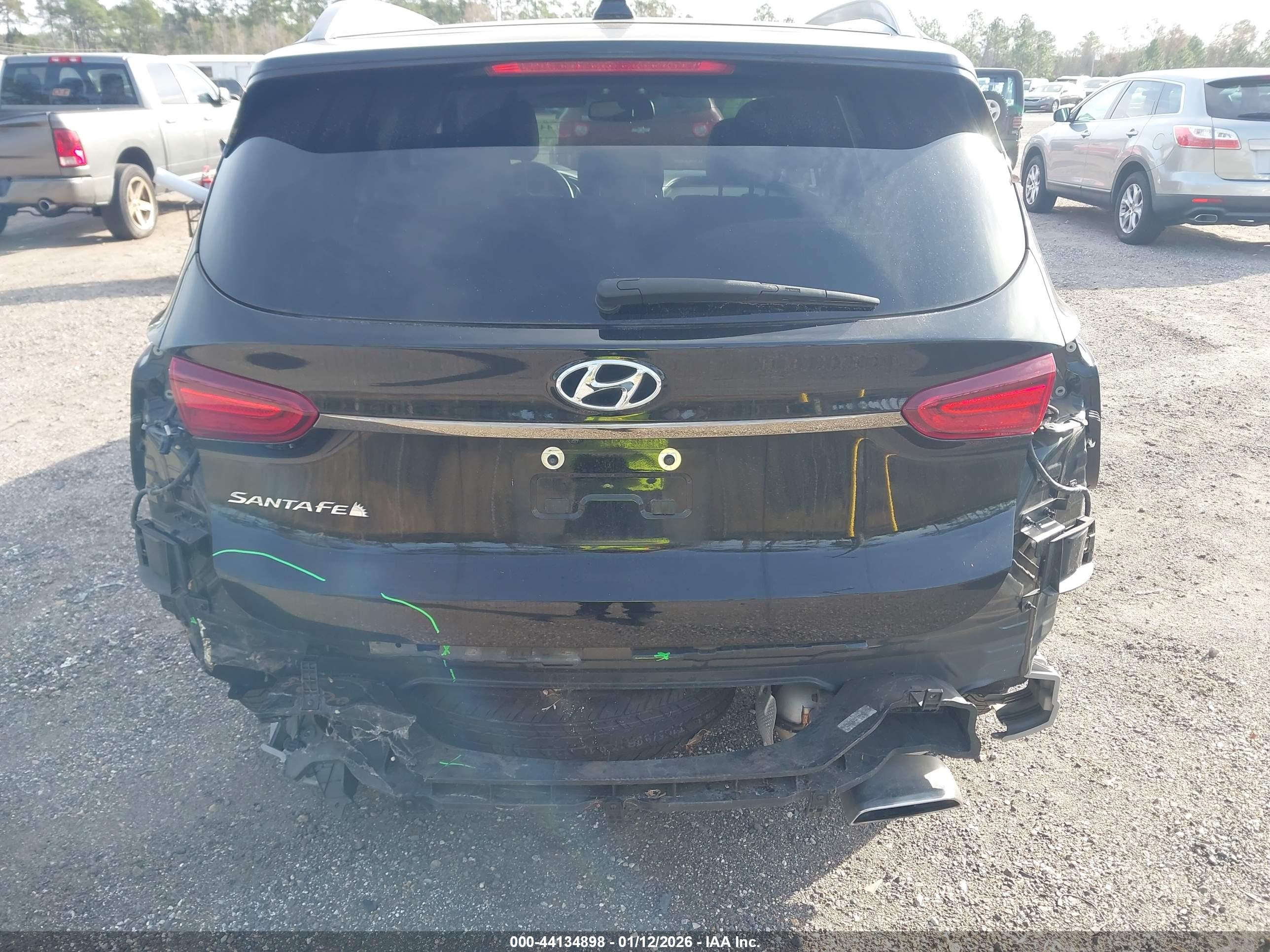 HYUNDAI SANTA image 6