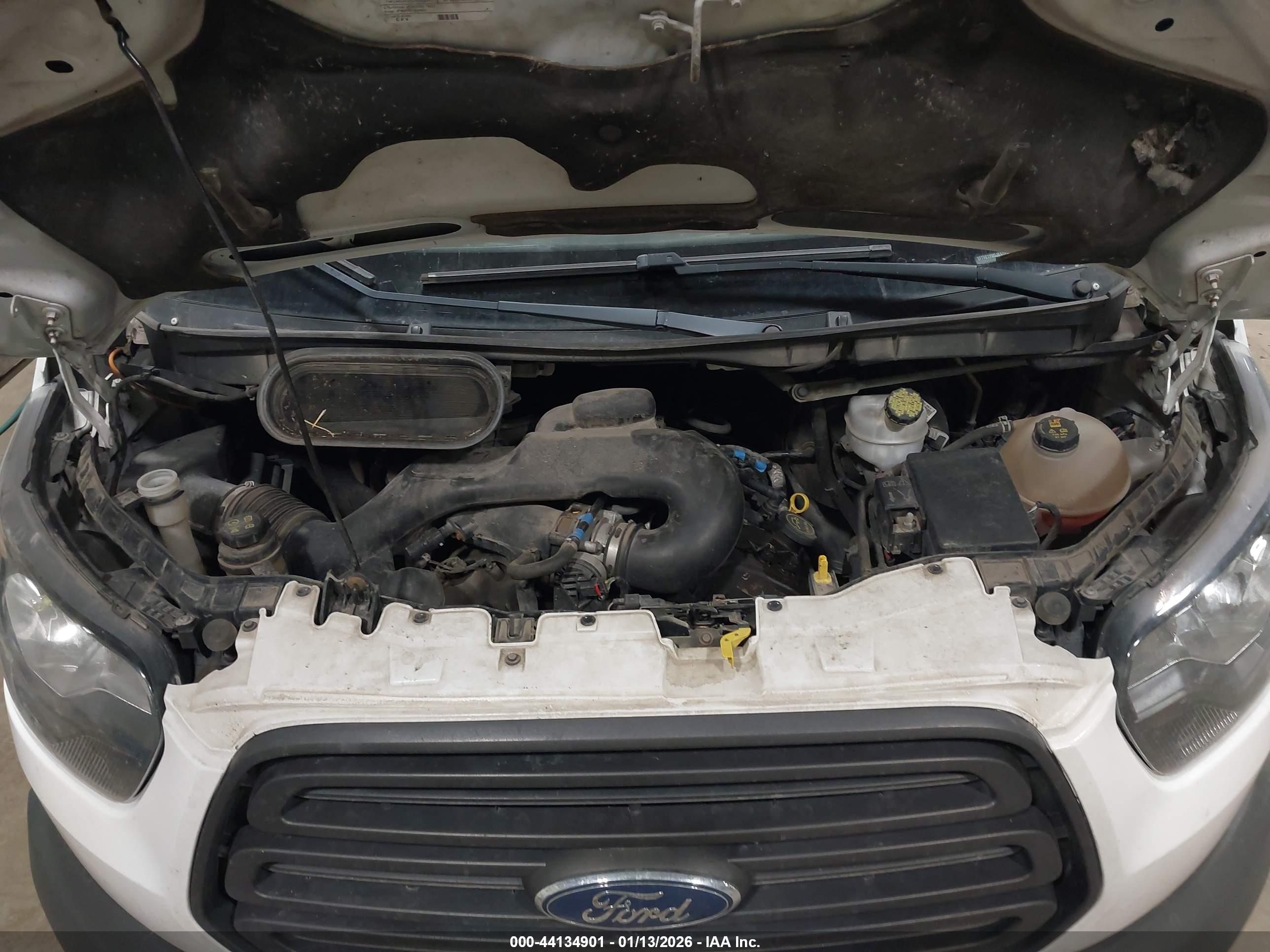FORD TRANSIT-150 image 10
