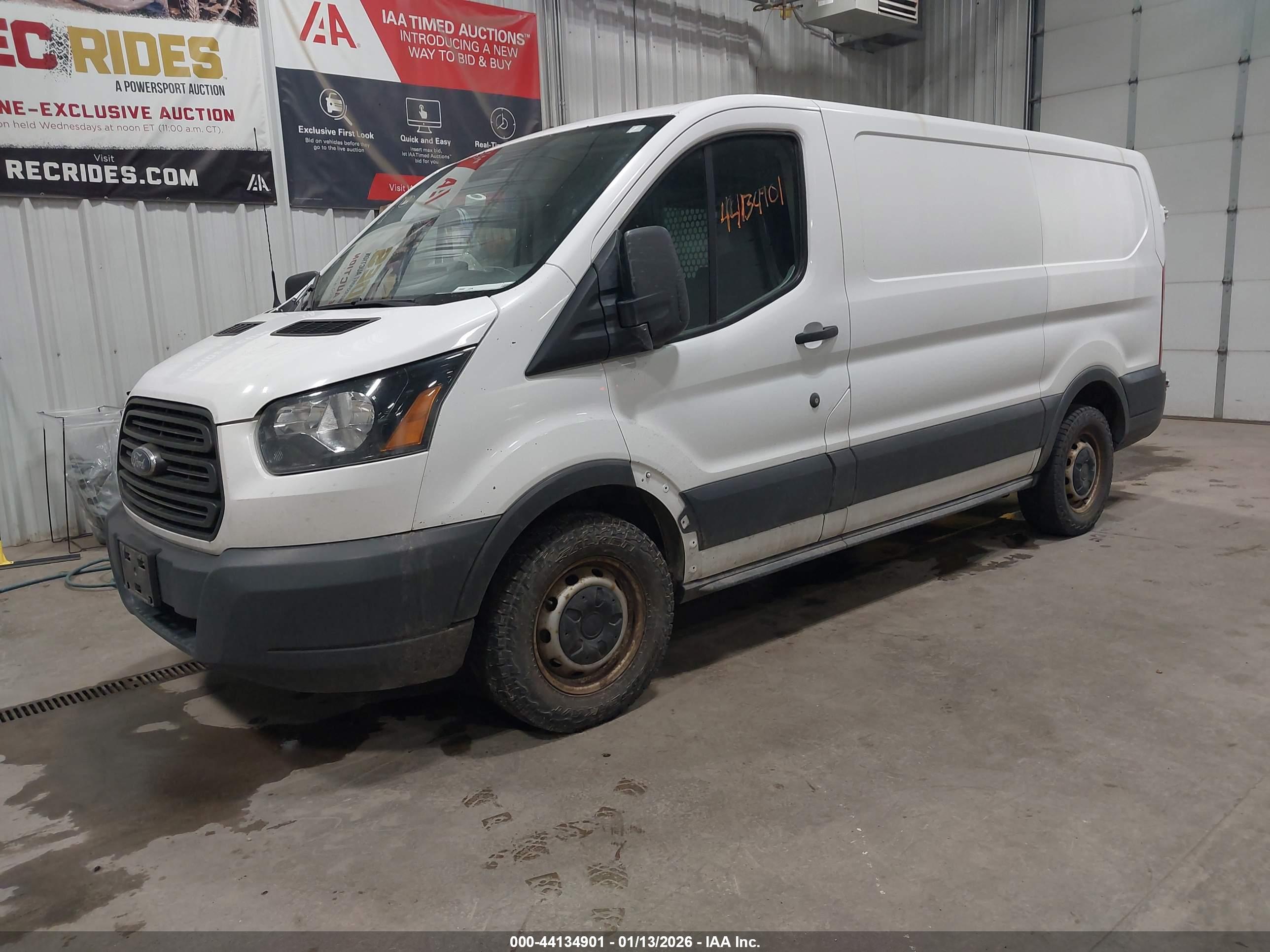 FORD TRANSIT-150 image 2