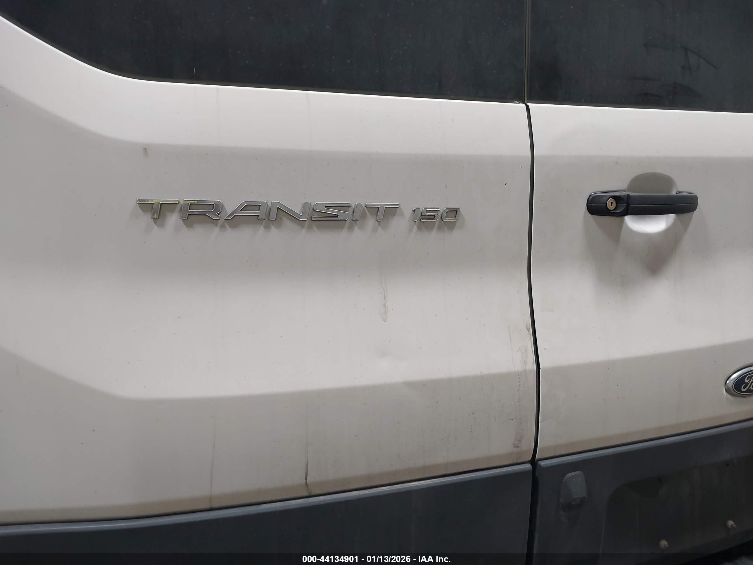 FORD TRANSIT-150 image 6