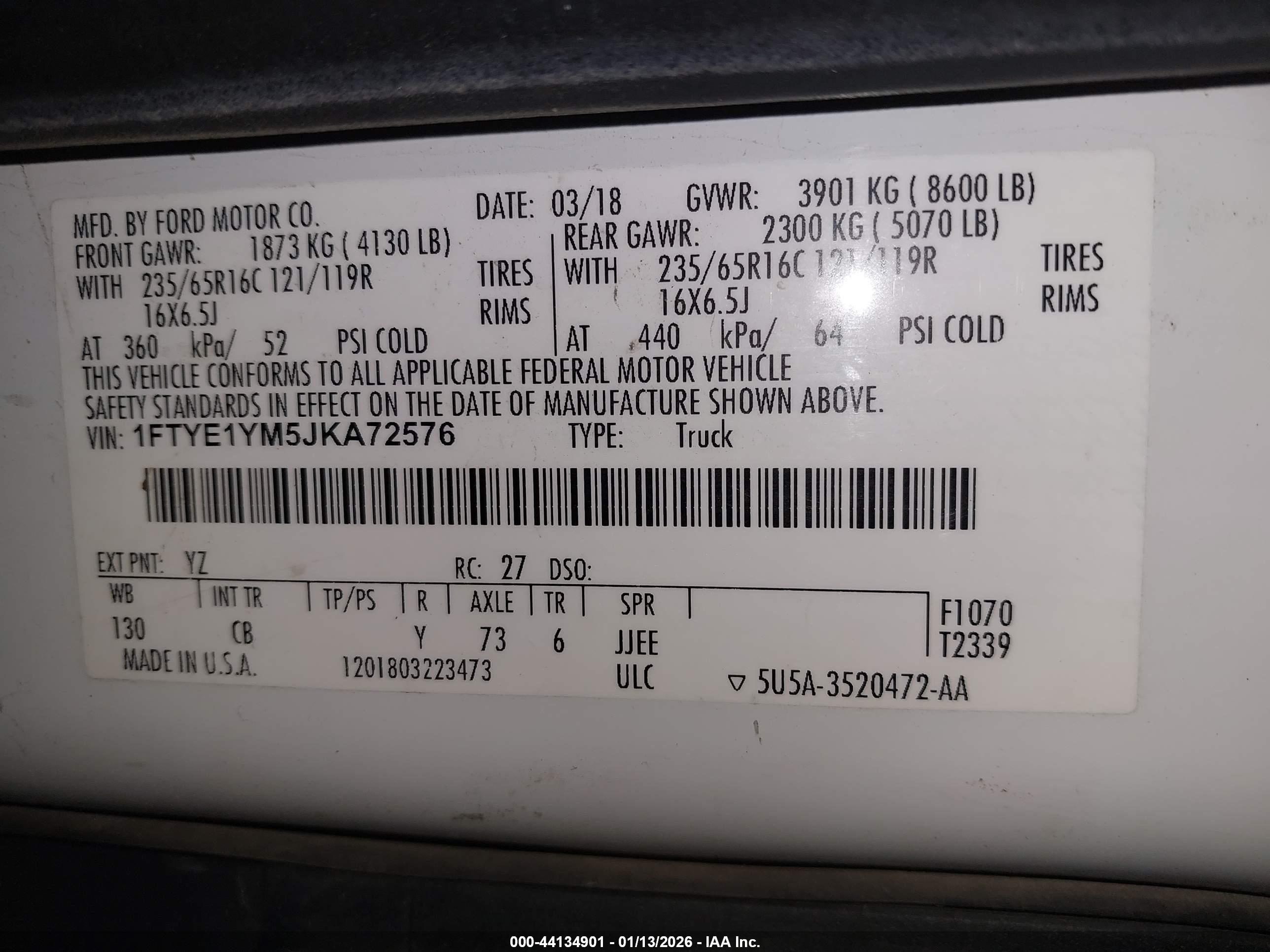 FORD TRANSIT-150 image 9