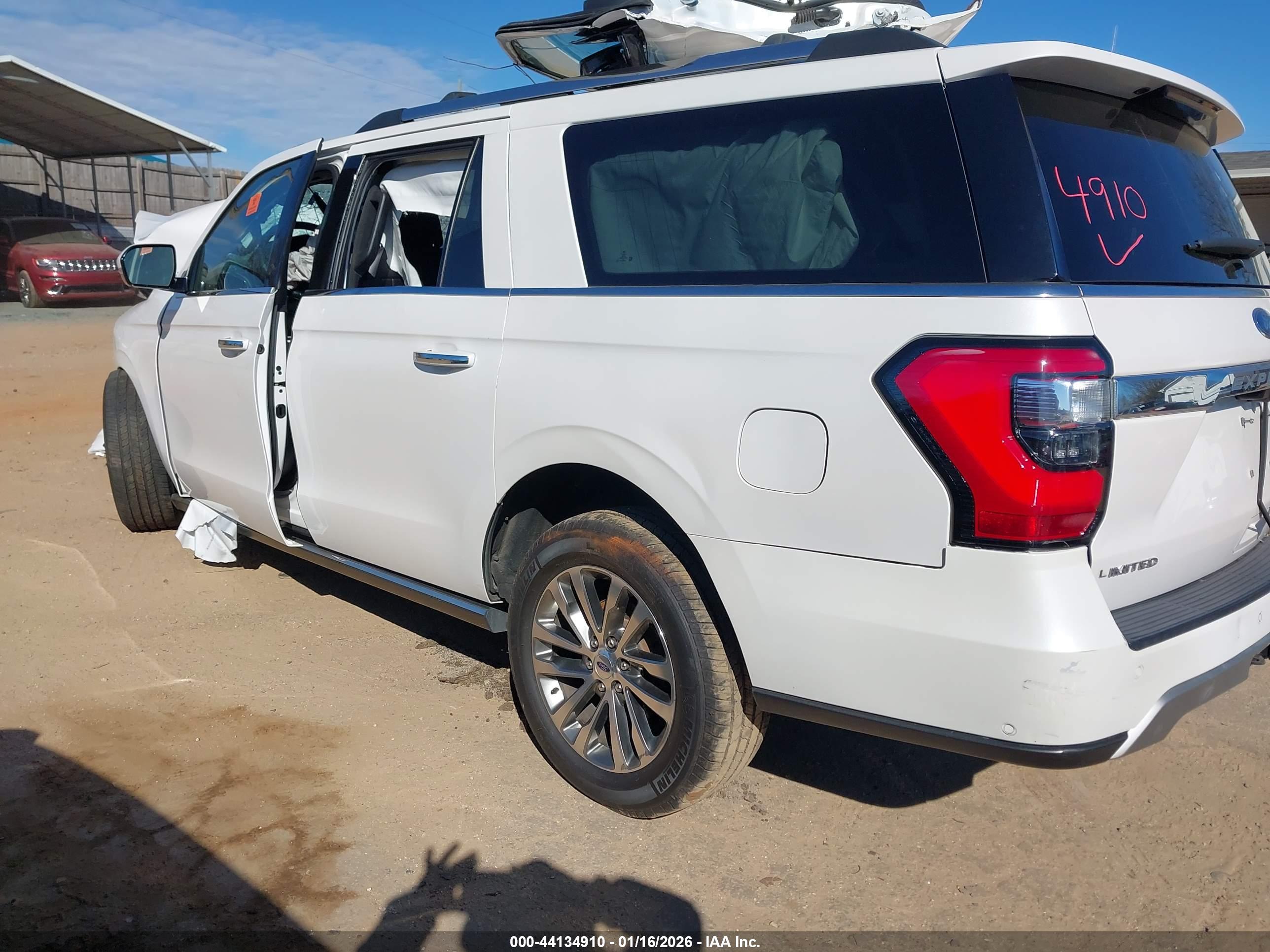 FORD EXPEDITION image 3