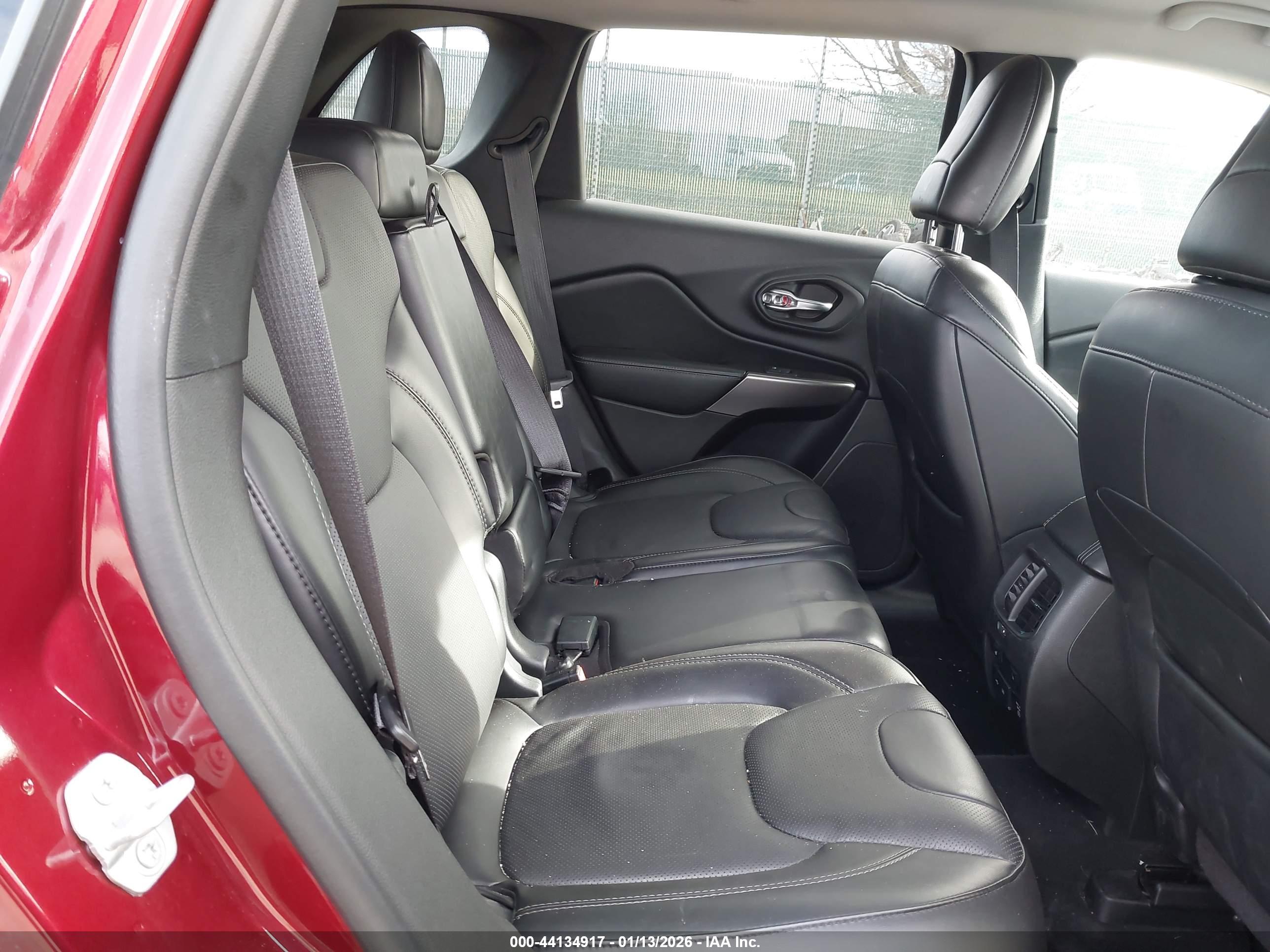 JEEP CHEROKEE image 8