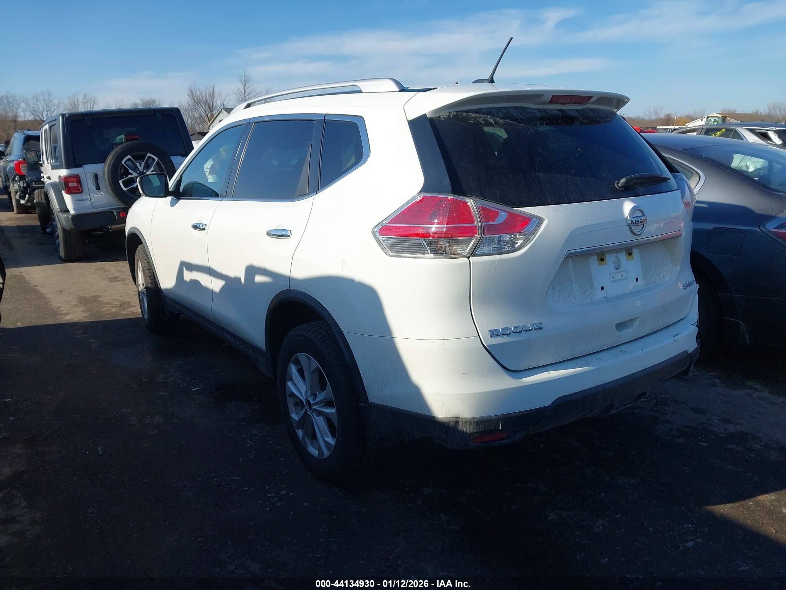 NISSAN ROGUE image 3