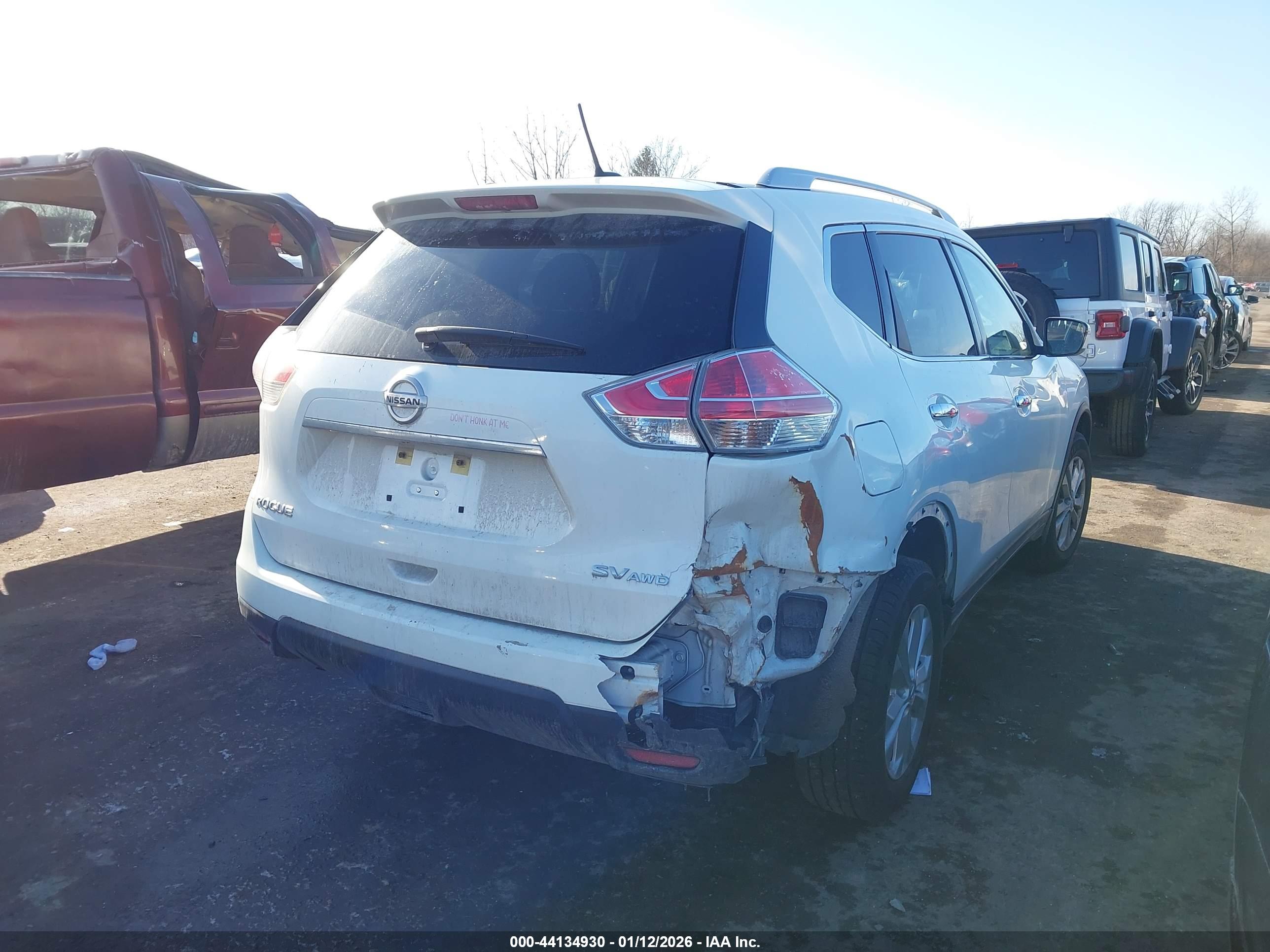 NISSAN ROGUE image 4