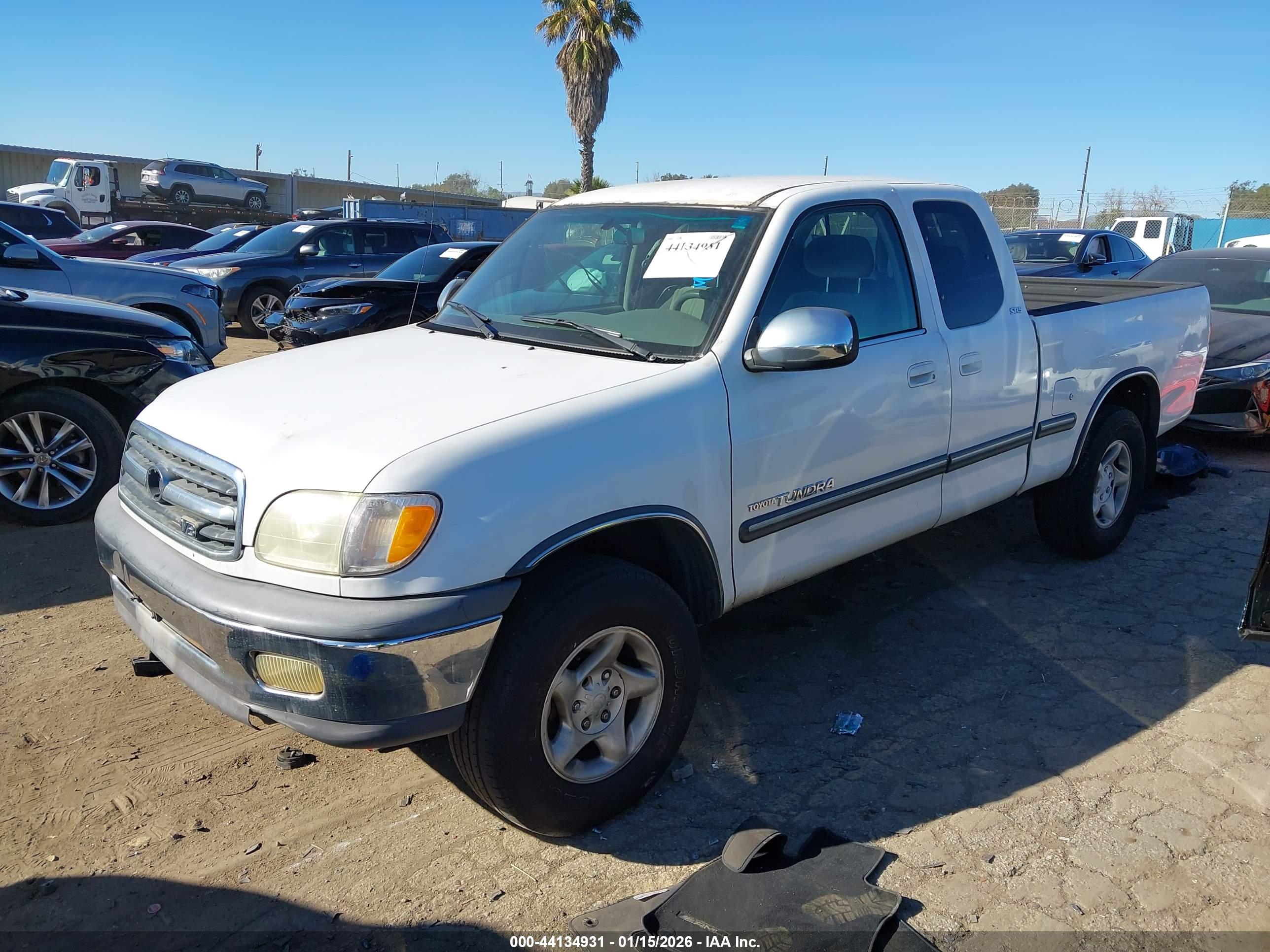 TOYOTA TUNDRA image 2